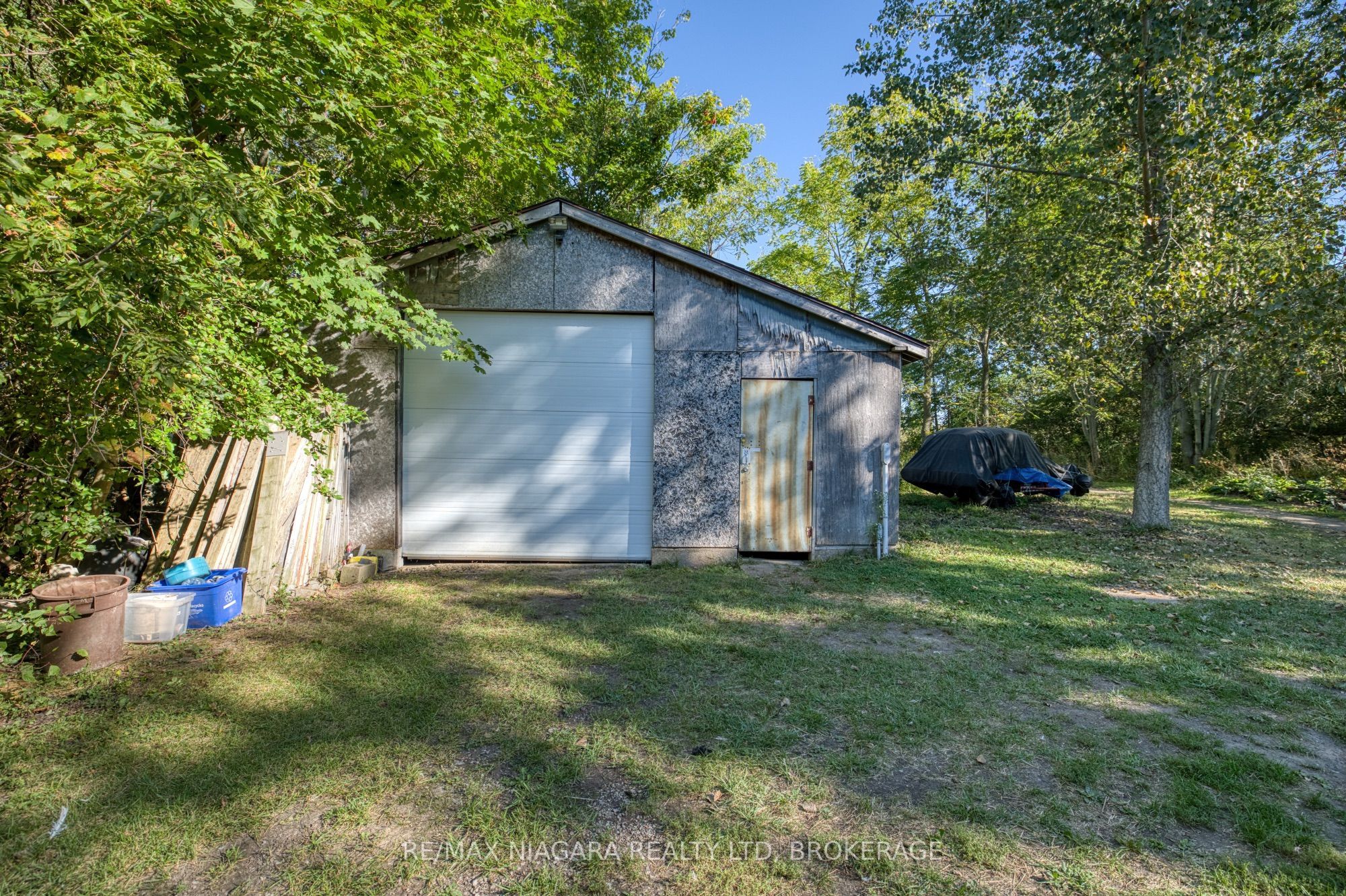 4728 Michener Road Property Photo 4