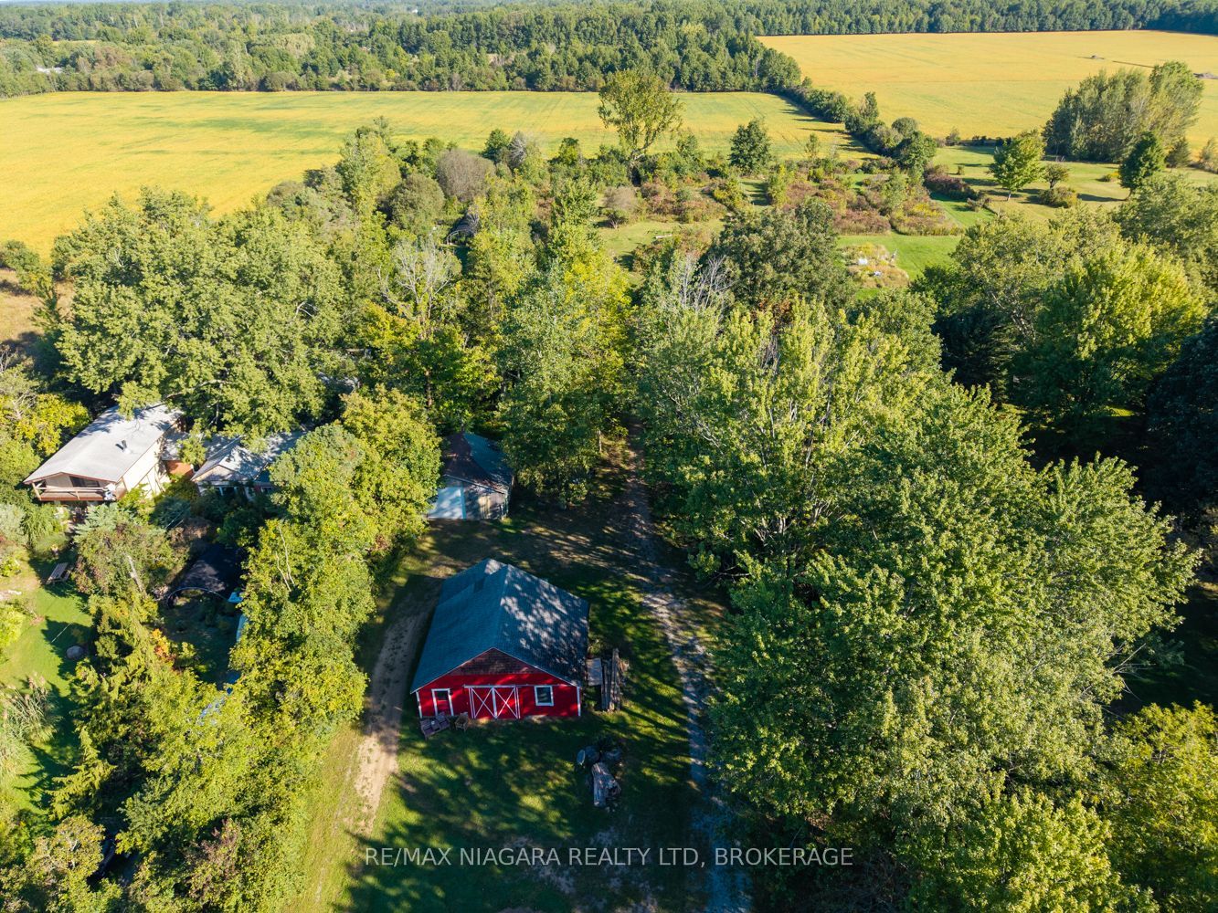 4728 Michener Road Property Photo 11