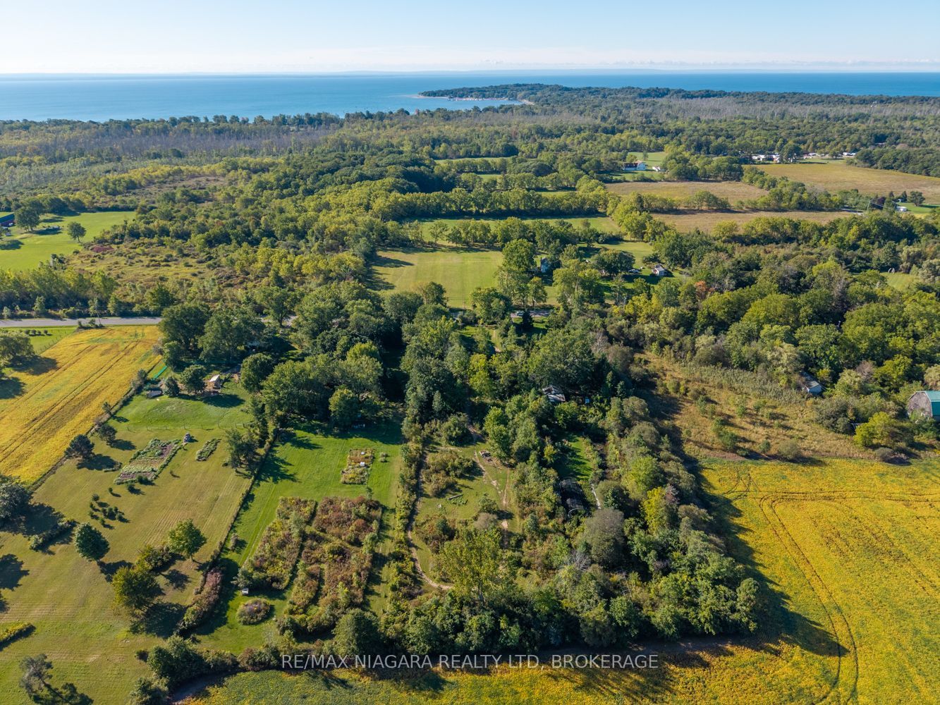 4728 Michener Road Property Photo 13