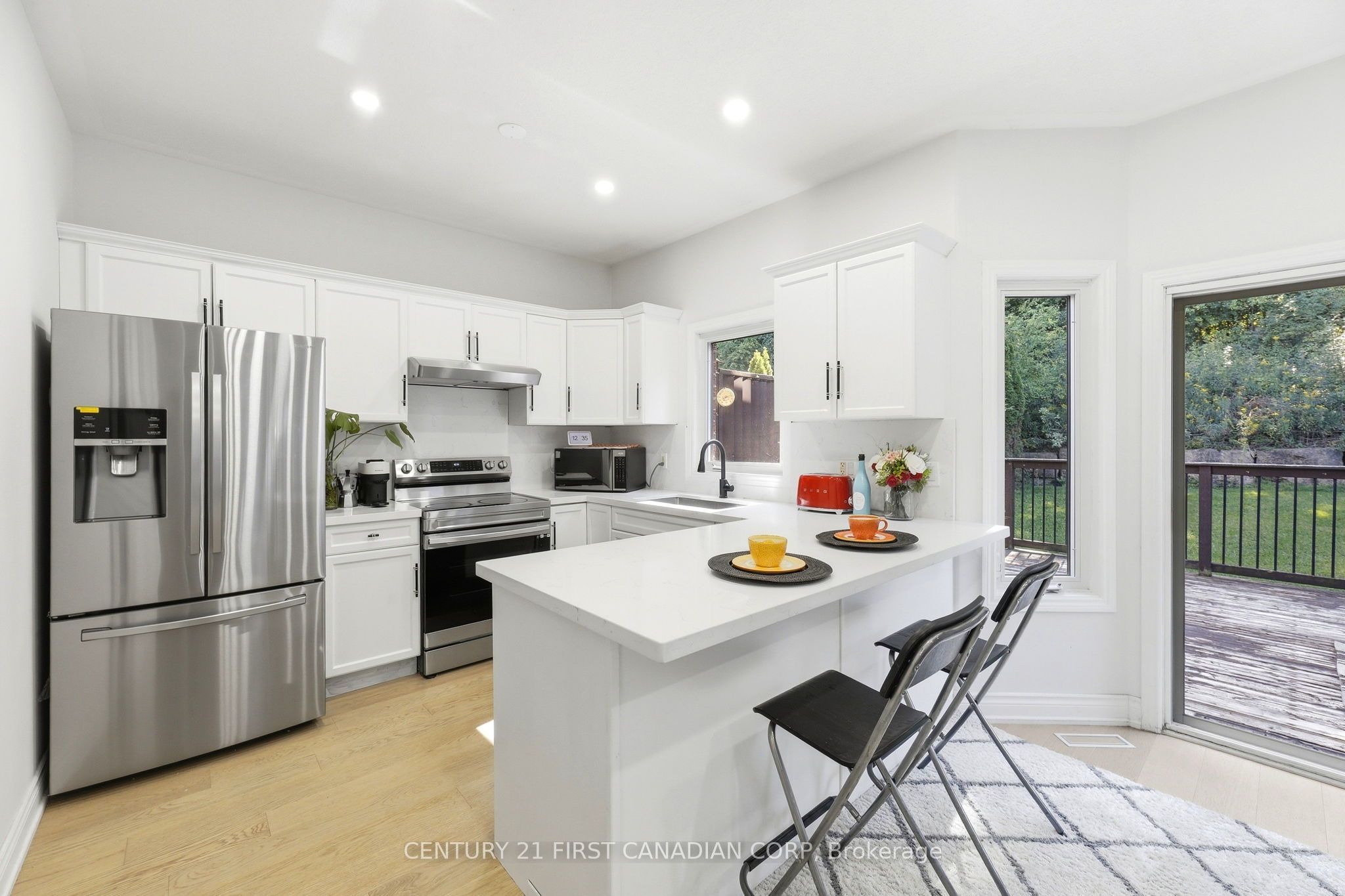 1569 Shore Road Property Photo 10