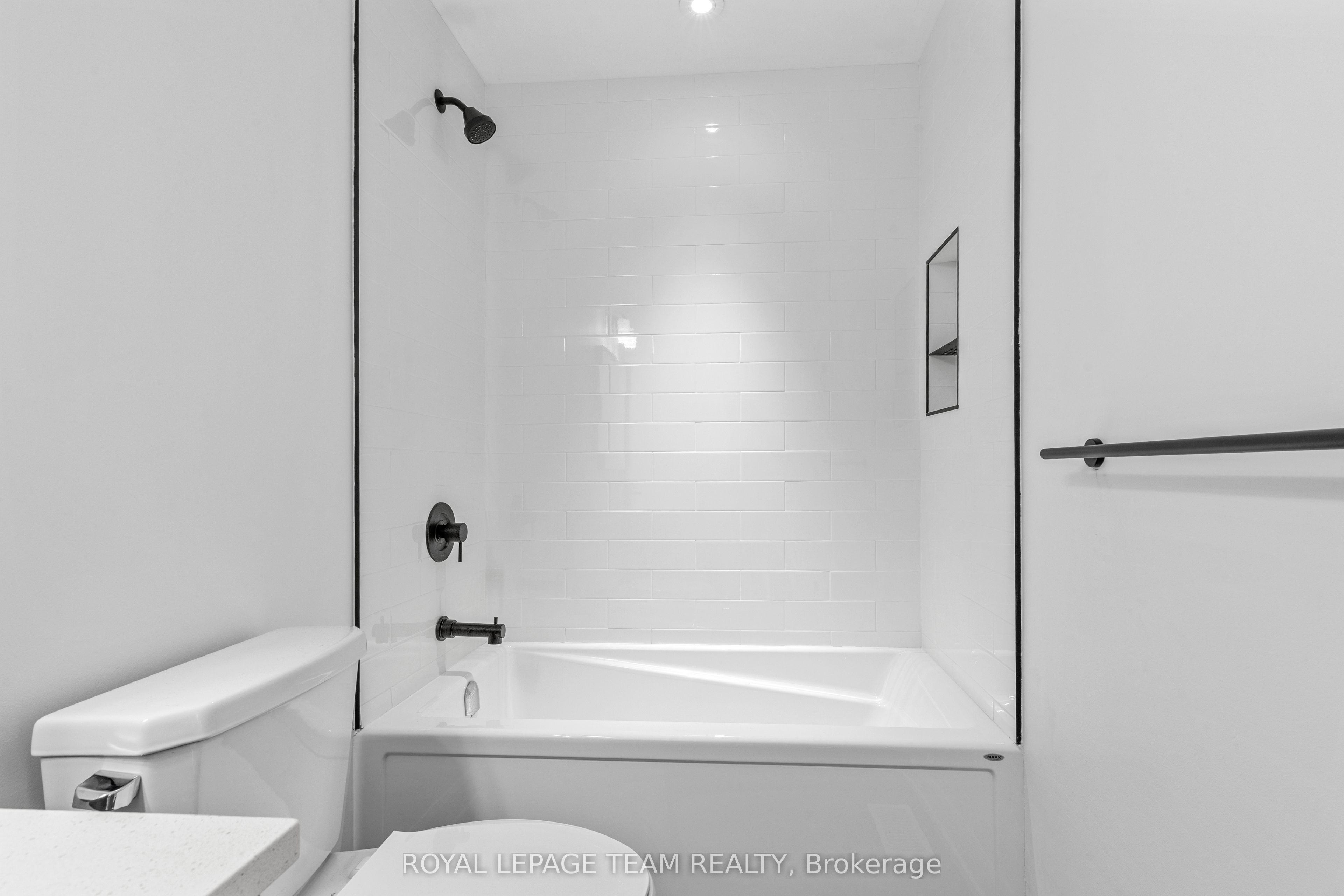 173 Rivington Street B Property Photo 39