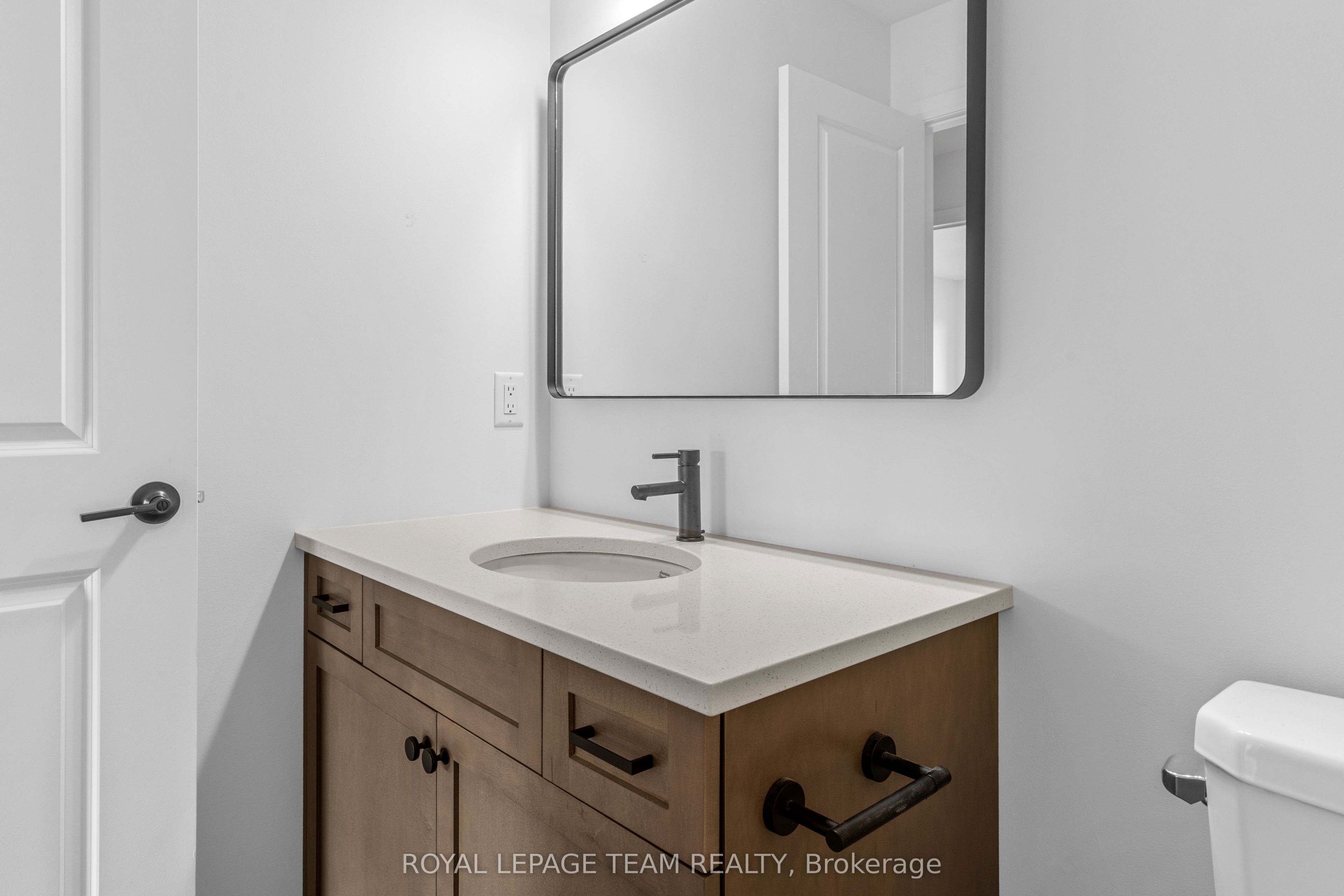 173 Rivington Street B Property Photo 40