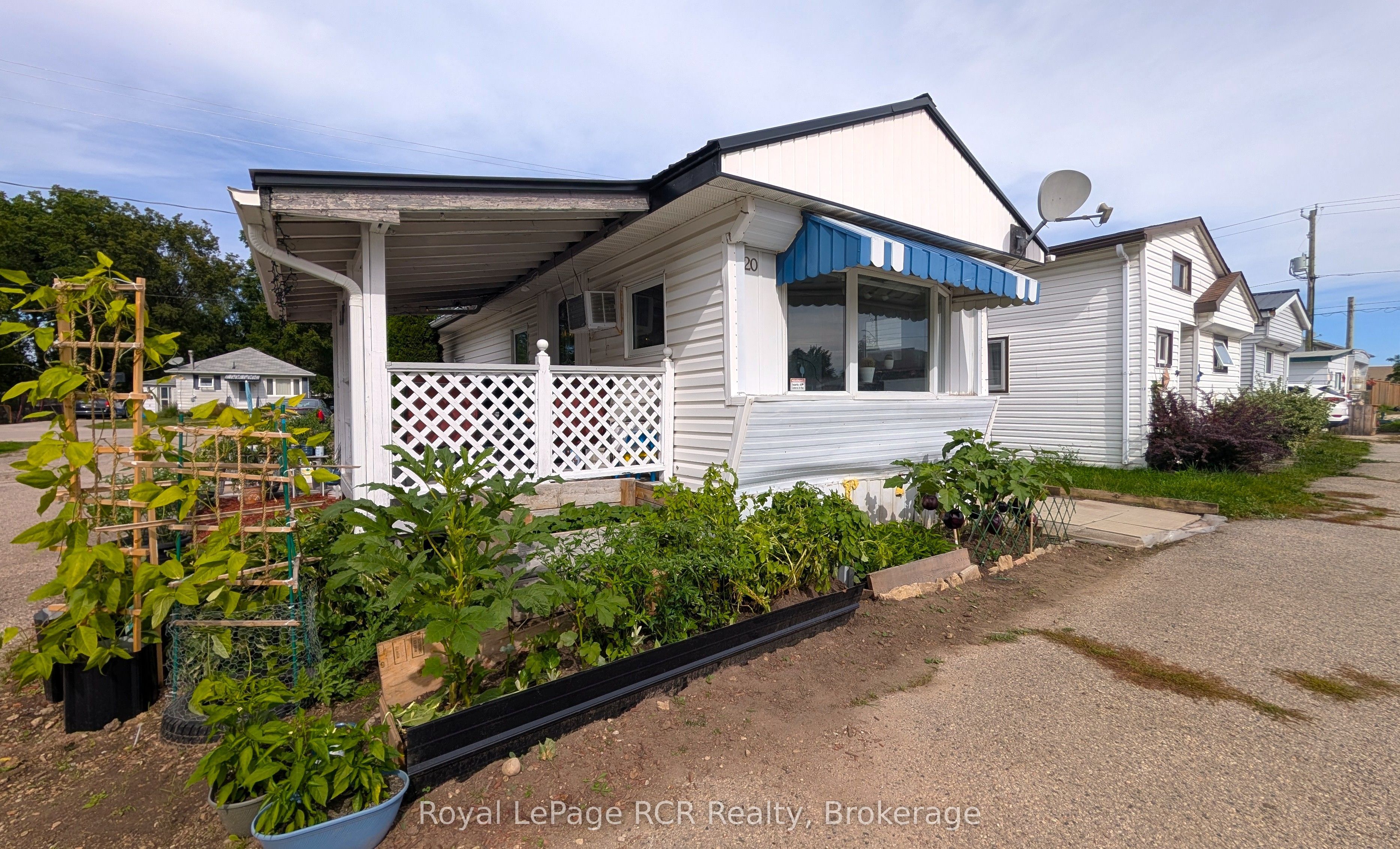 1680 9th Avenue E 20 Property Photo 1