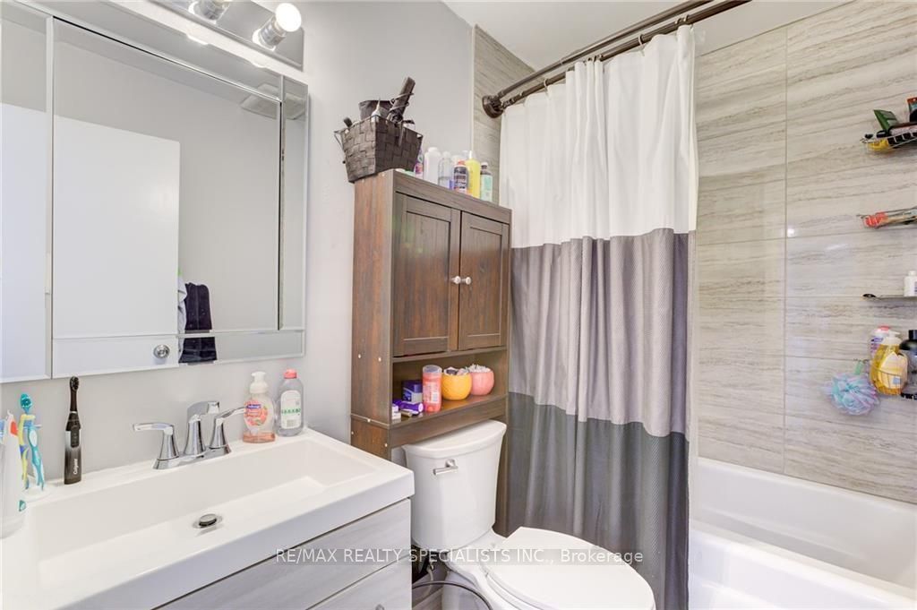 1100 Courtland Avenue 309 Property Photo 16
