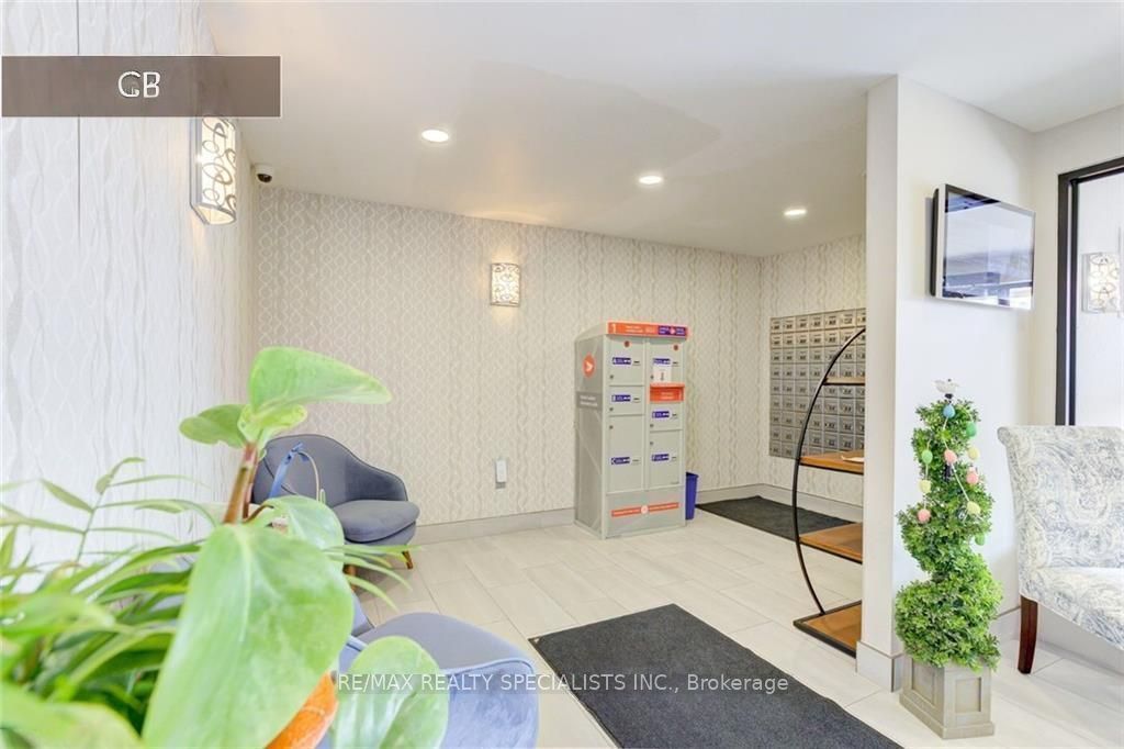 1100 Courtland Avenue 309 Property Photo 18