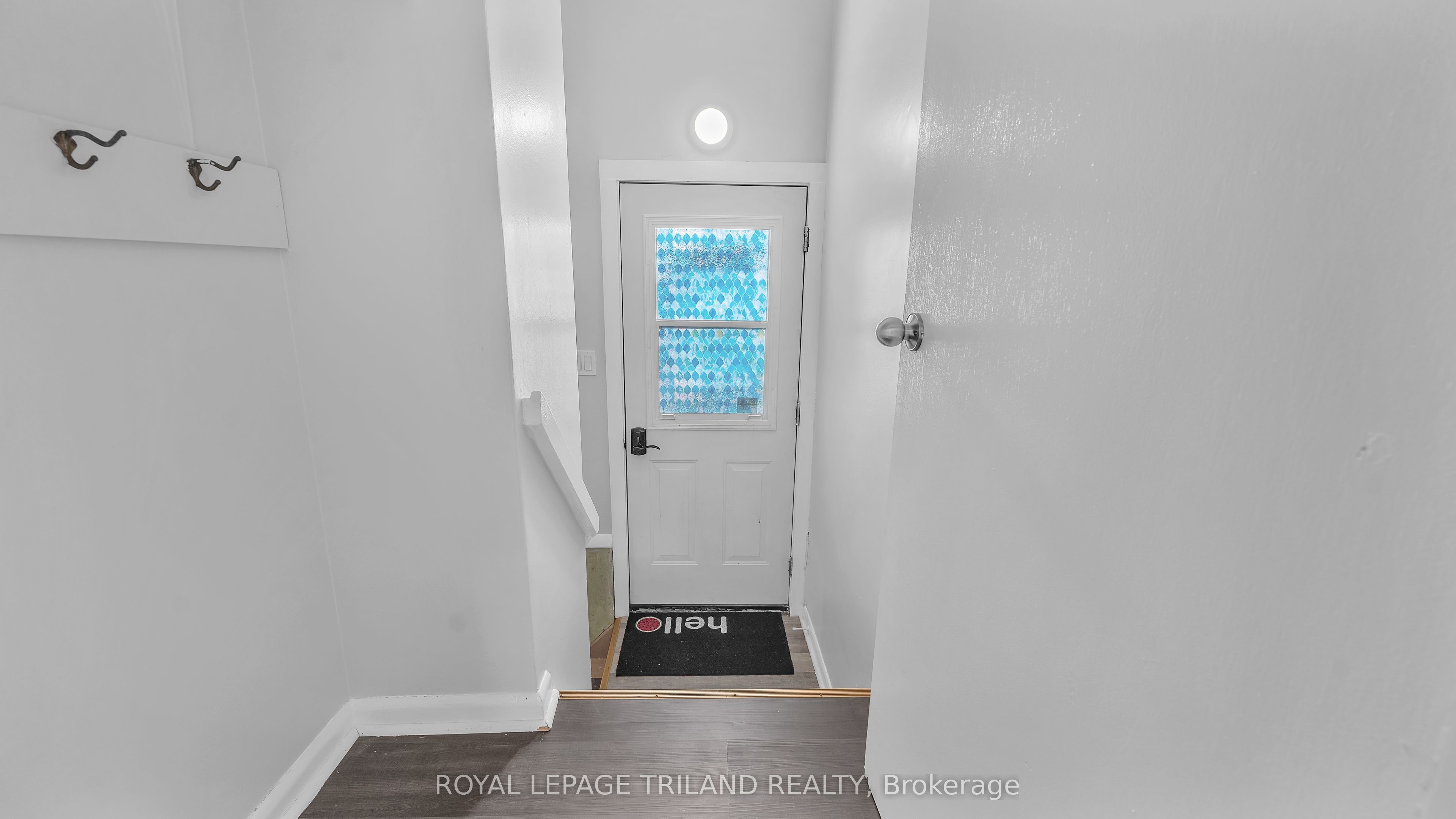 93 Manitoulin Drive Property Photo 12