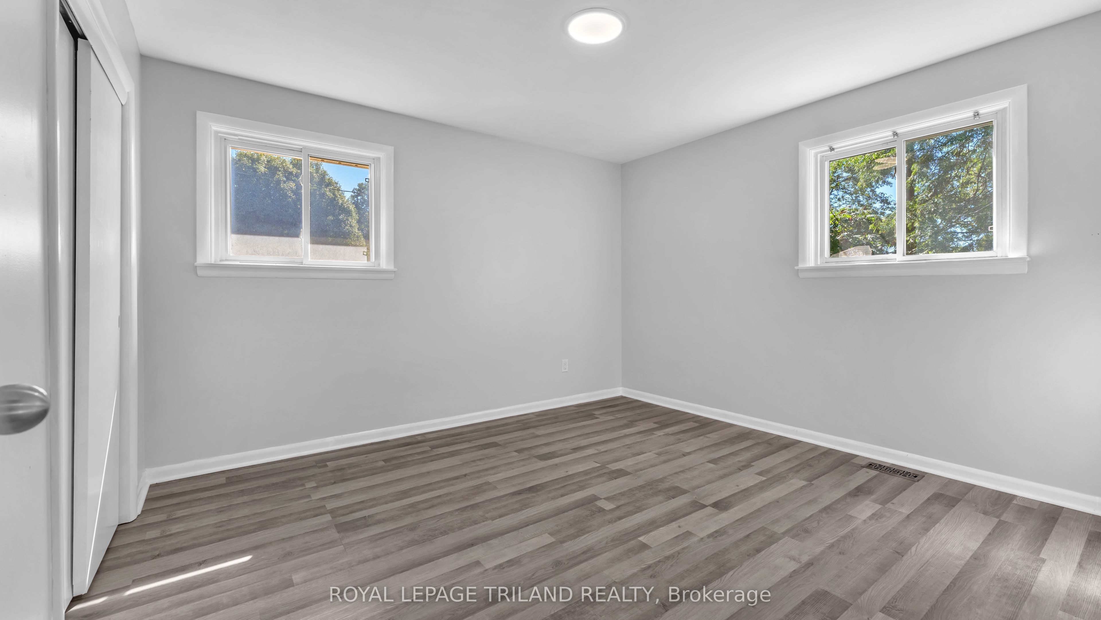93 Manitoulin Drive Property Photo 15