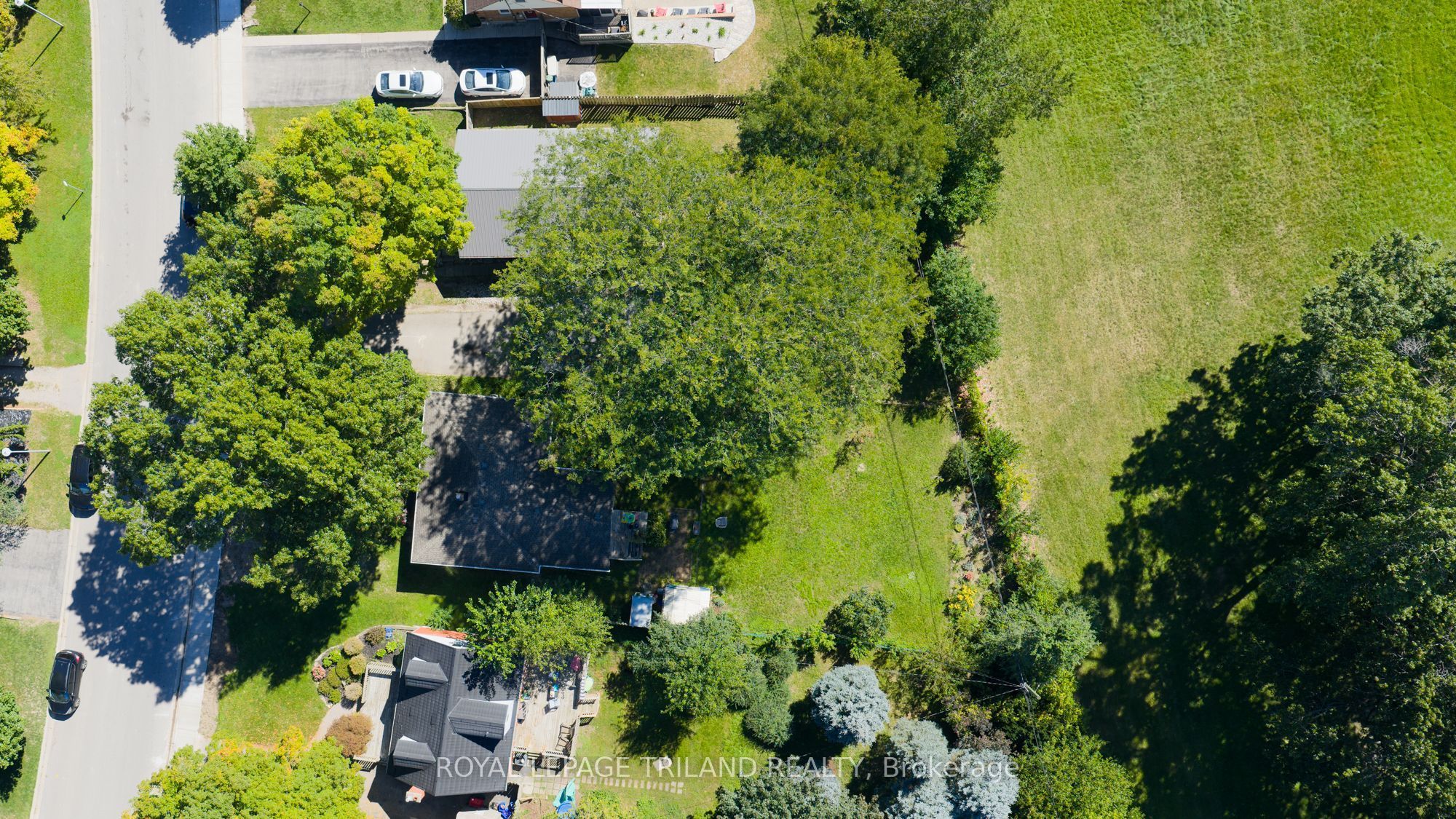93 Manitoulin Drive Property Photo 24