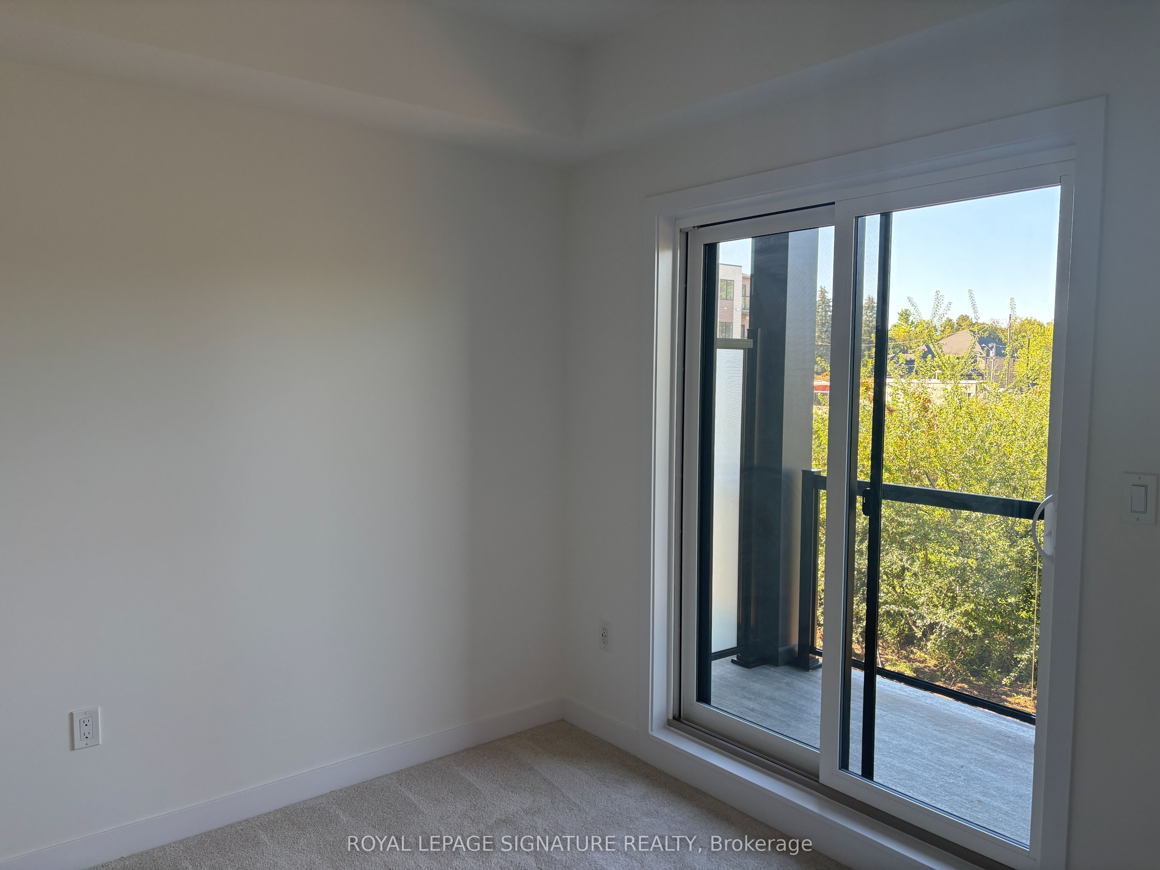 42 Lowes Road W 24 Property Photo 5