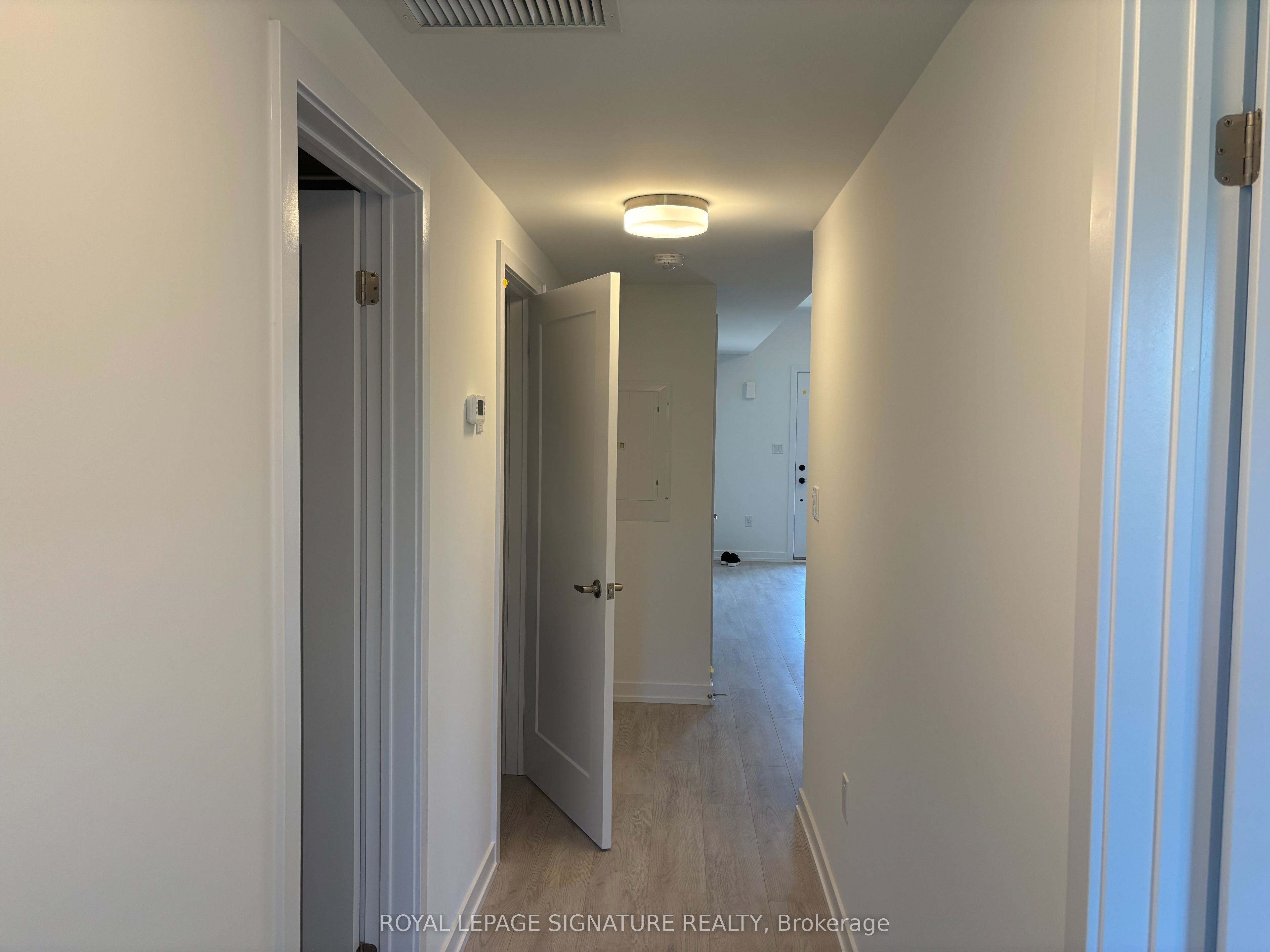 42 Lowes Road W 24 Property Photo 6
