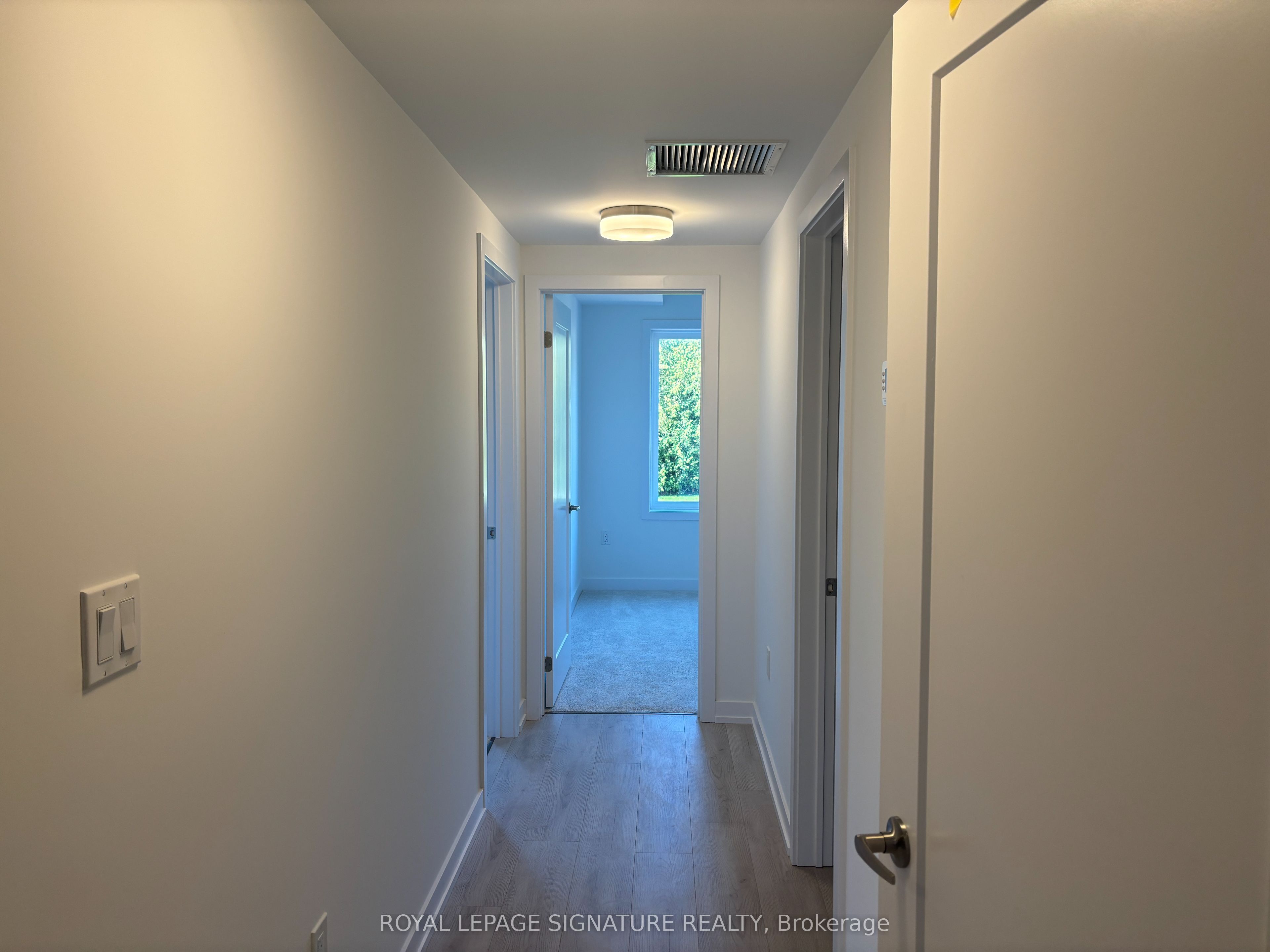 42 Lowes Road W 24 Property Photo 10