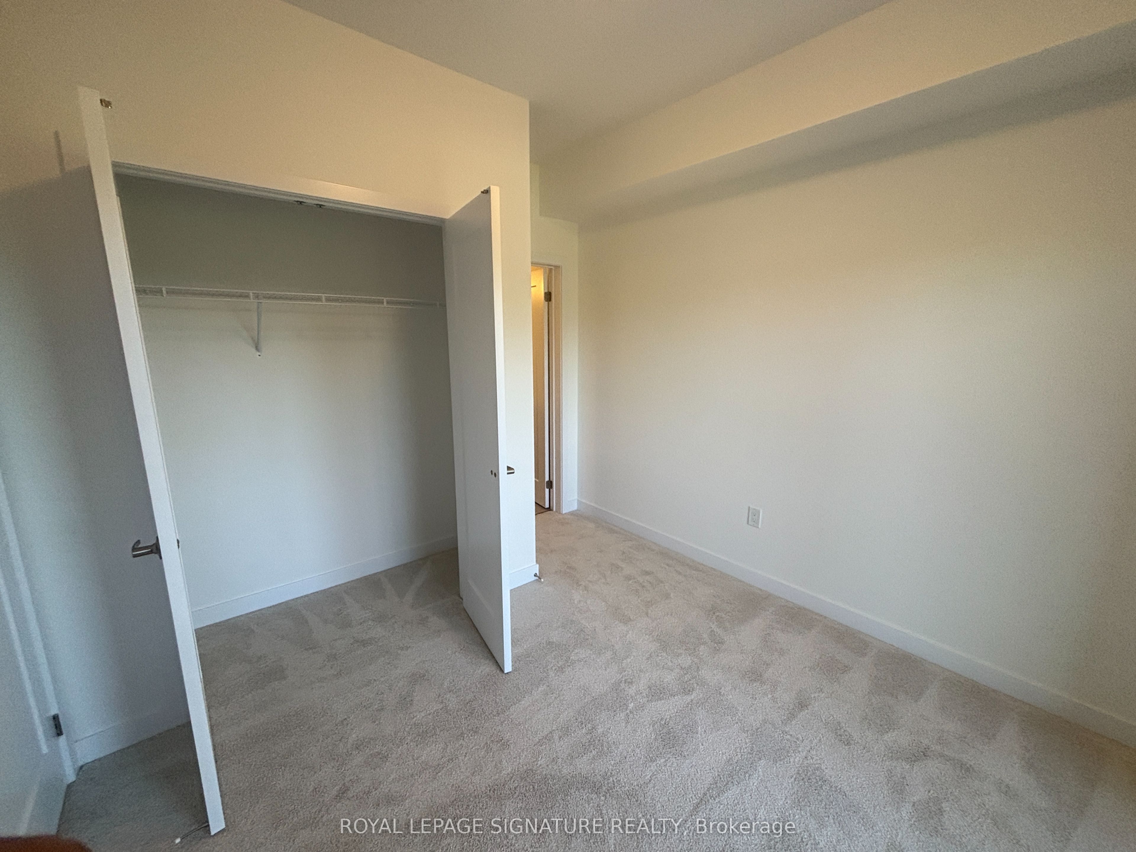 42 Lowes Road W 24 Property Photo 16