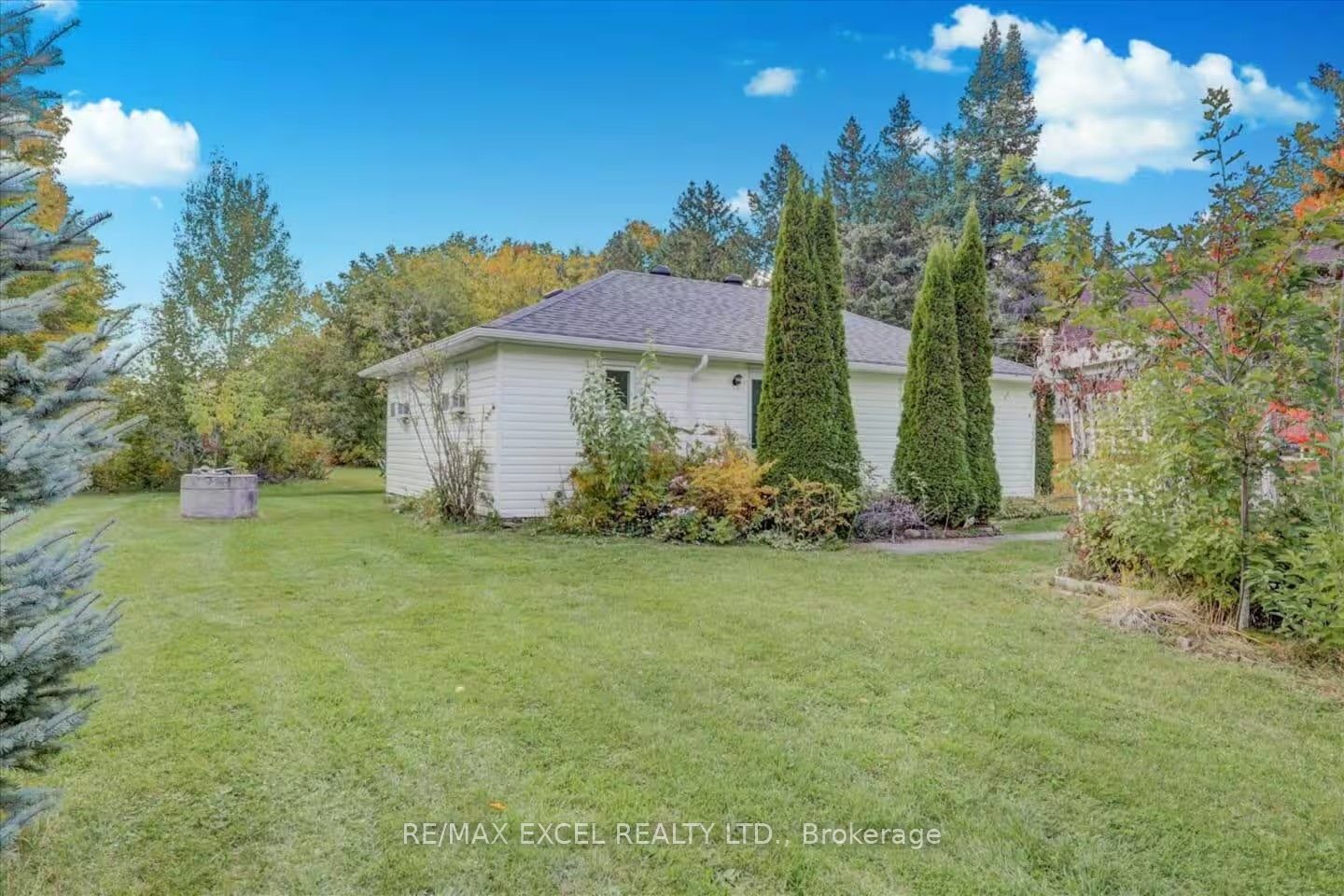34 Hargrave Road Property Photo 7