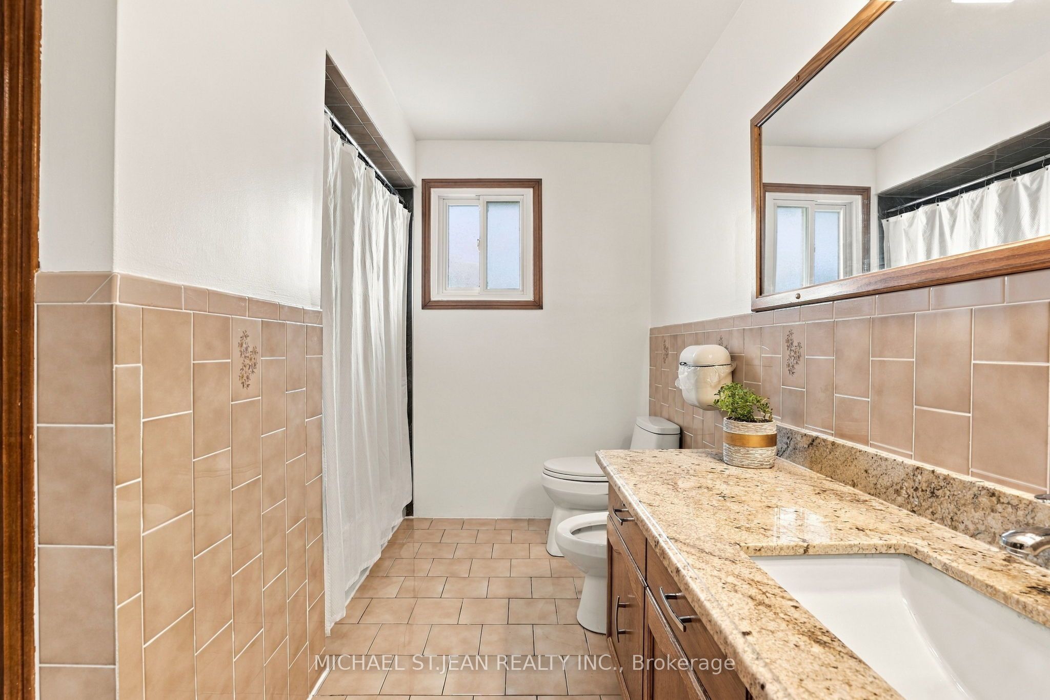 42 Lasila Court Property Photo 30
