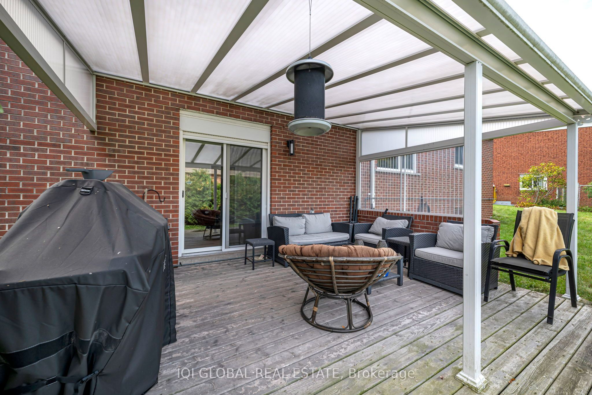 38 Leclaire Street Property Photo 36