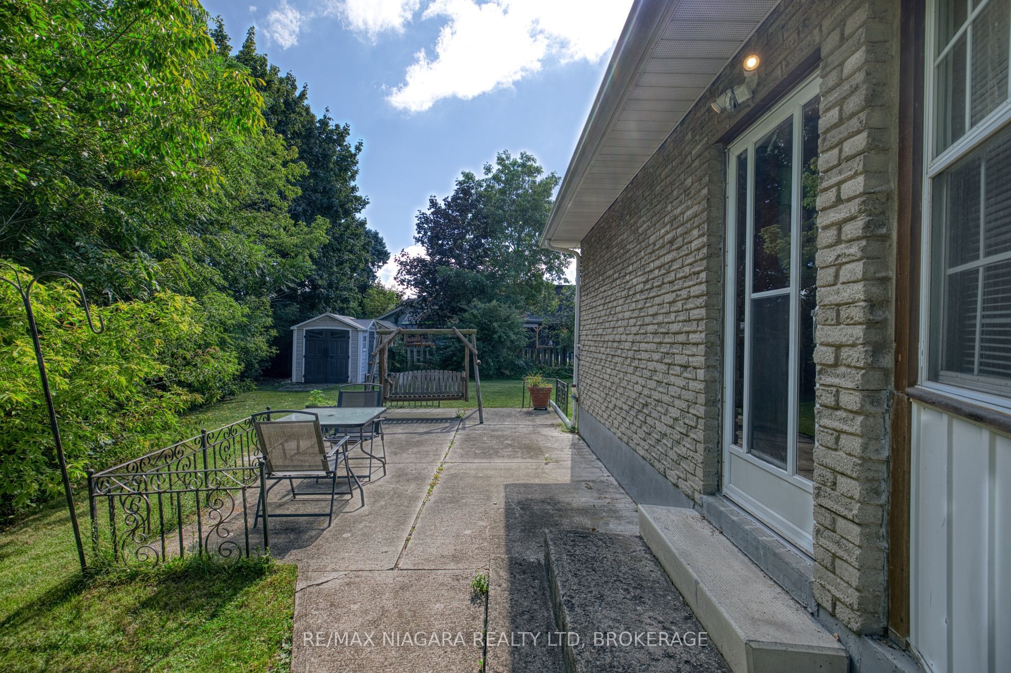 4166 Chippawa Parkway Property Photo 36