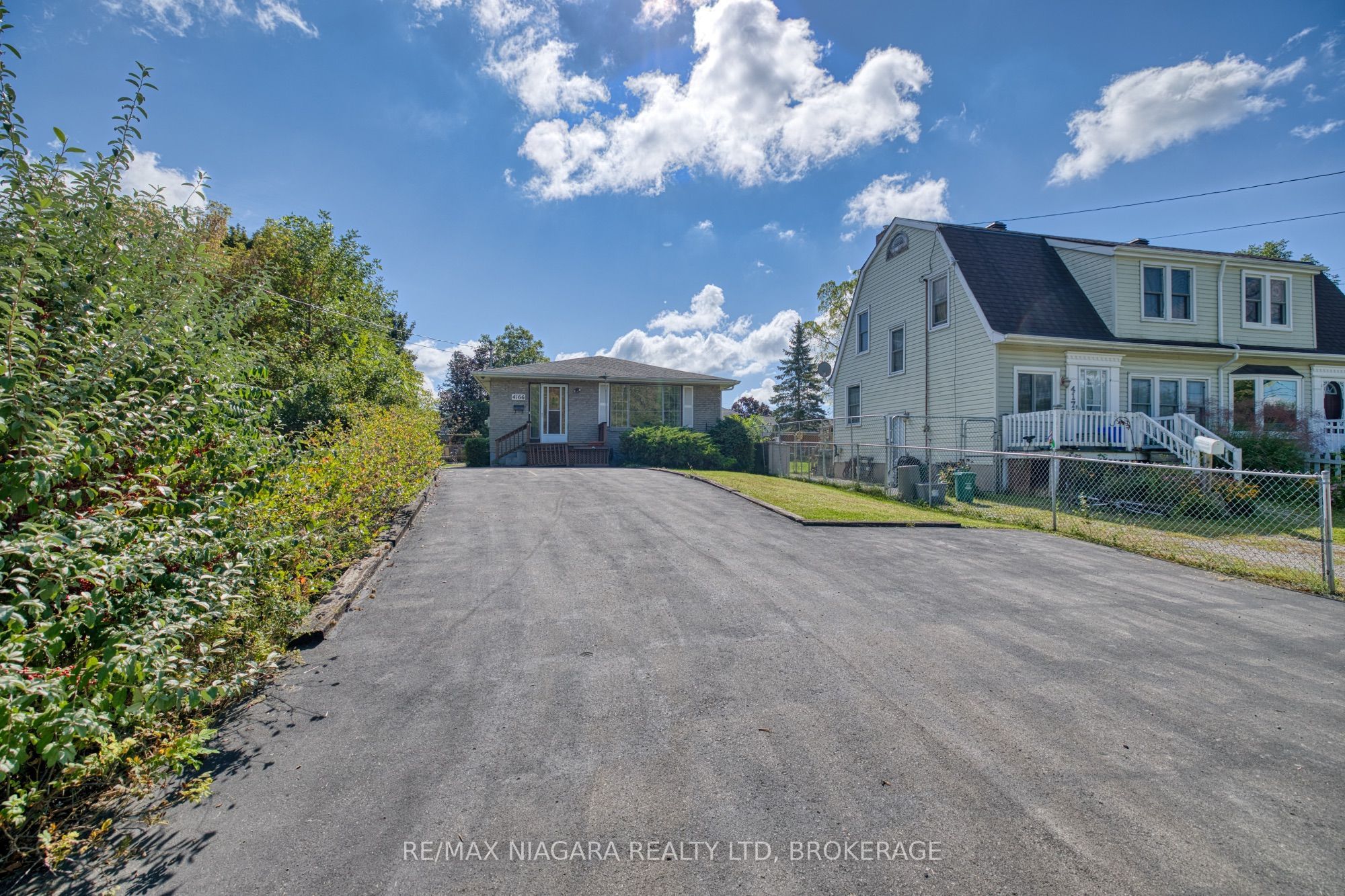 4166 Chippawa Parkway Property Photo 37
