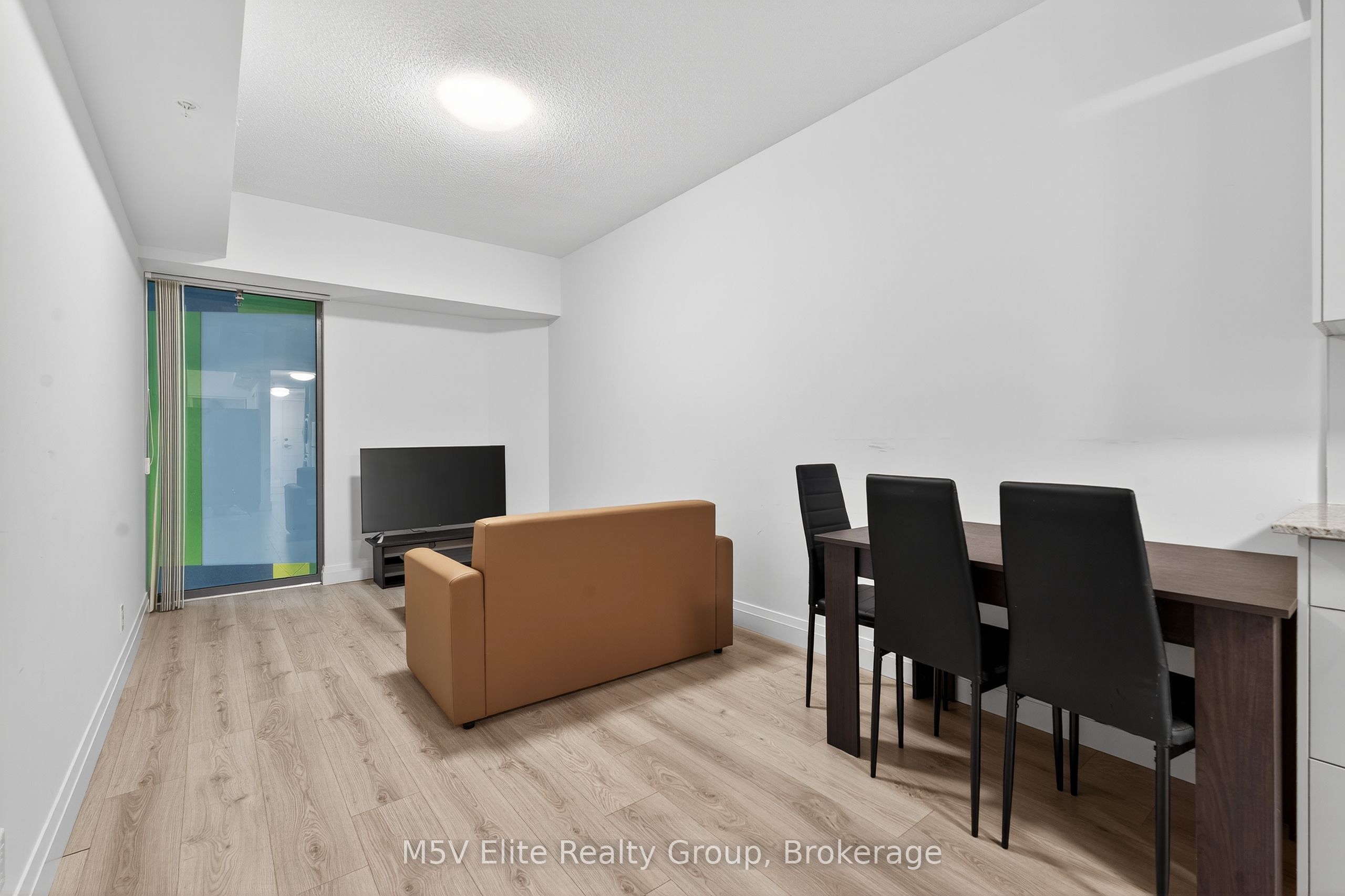 652 Princess Street 341 Property Photo 11