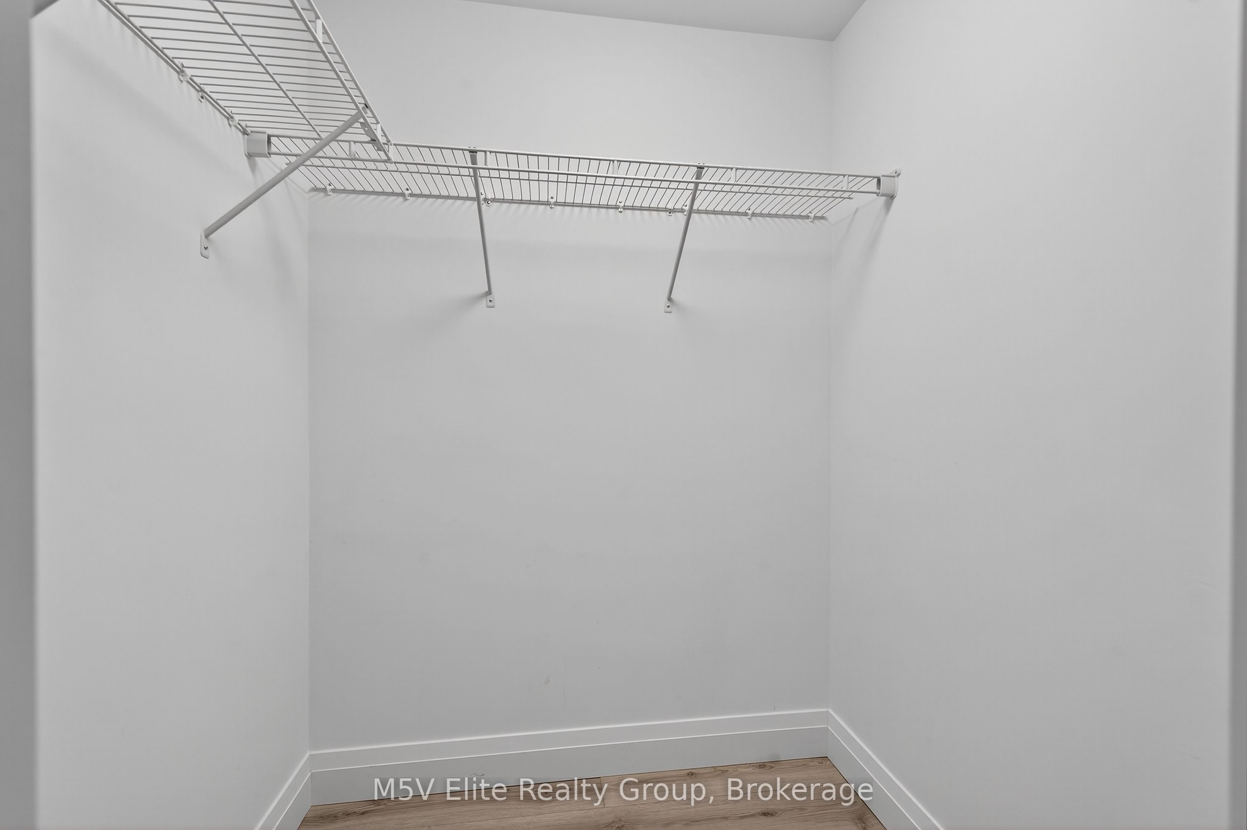 652 Princess Street 341 Property Photo 15