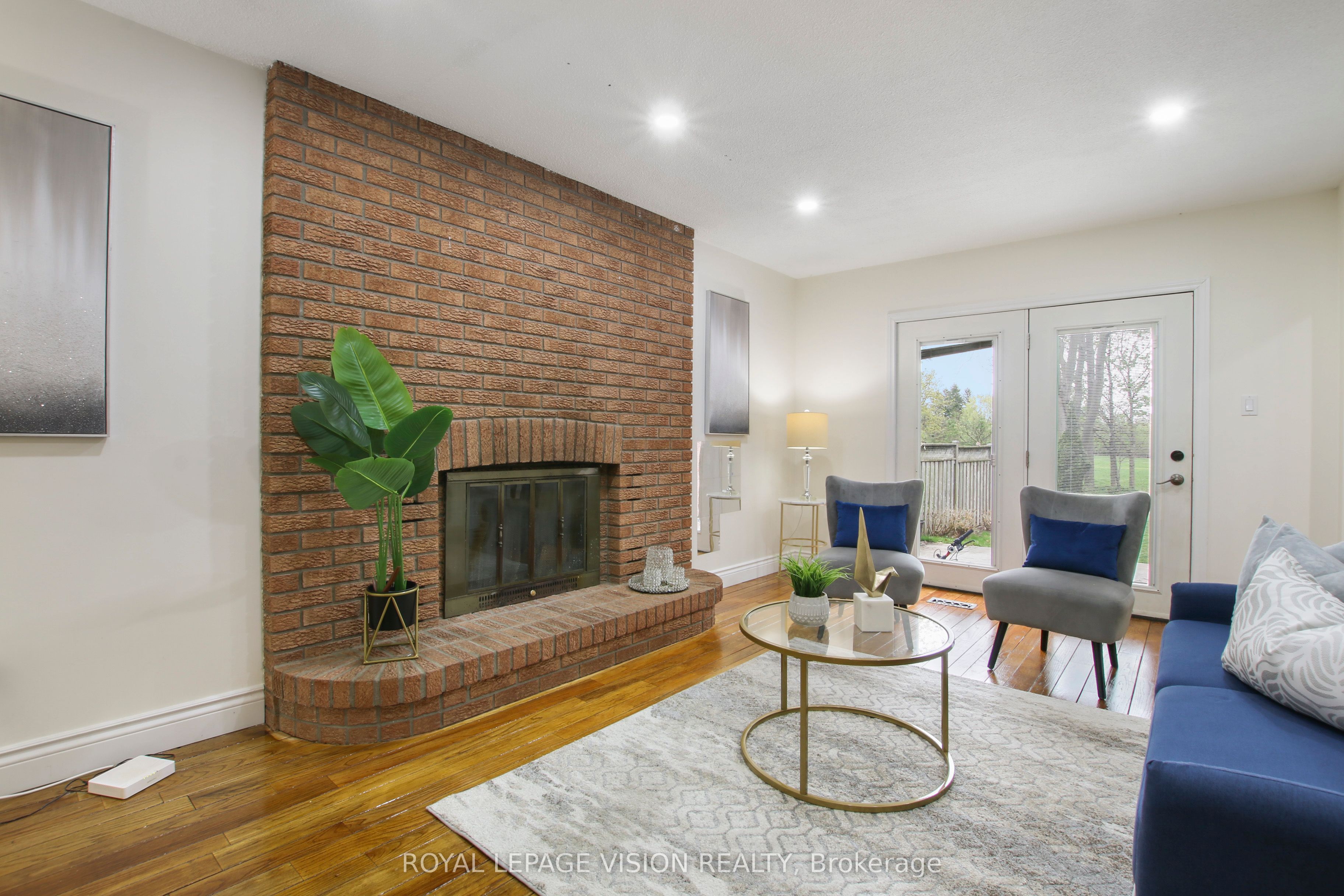 123 Chesham Avenue Property Photo 10