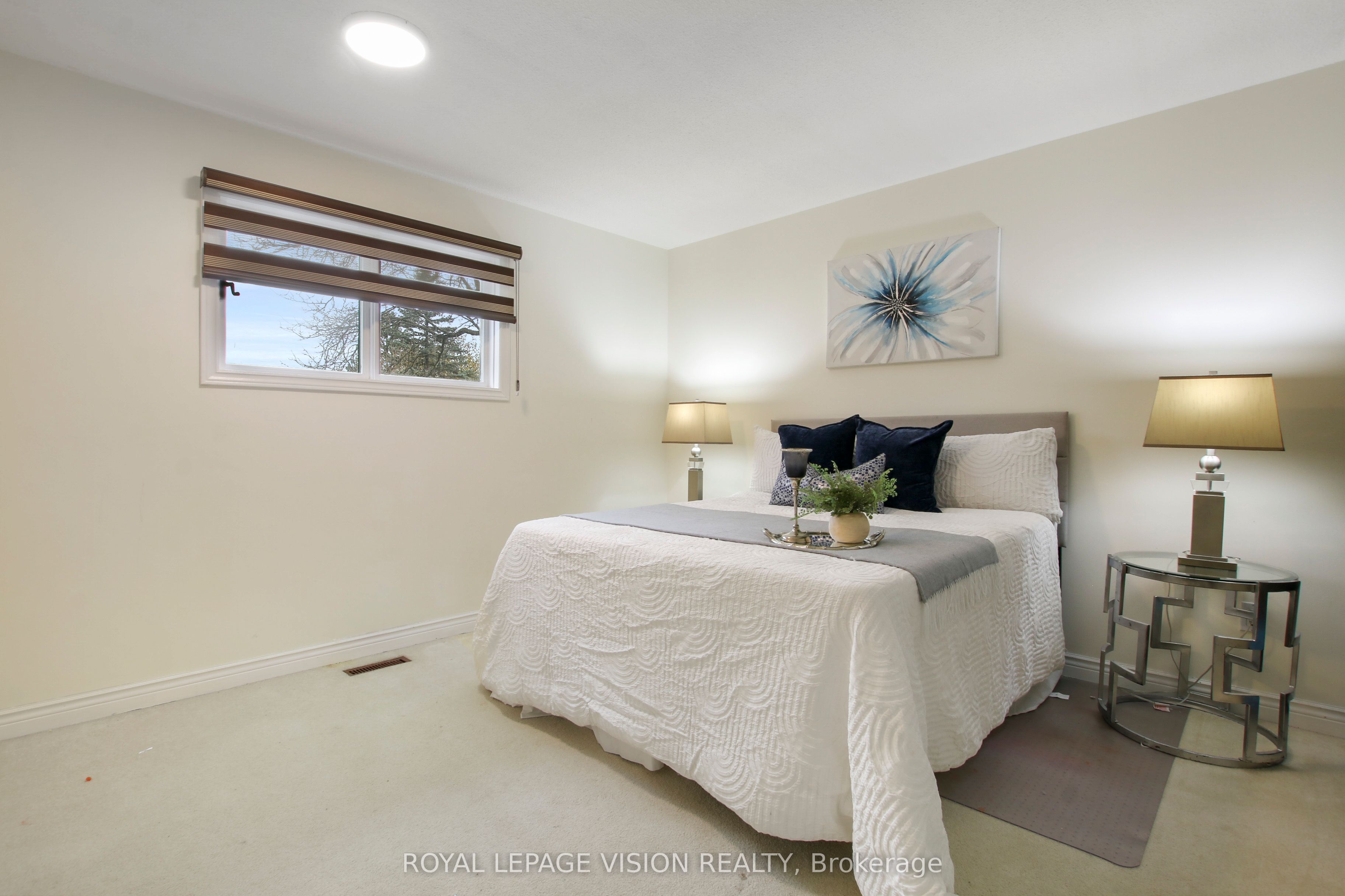 123 Chesham Avenue Property Photo 15
