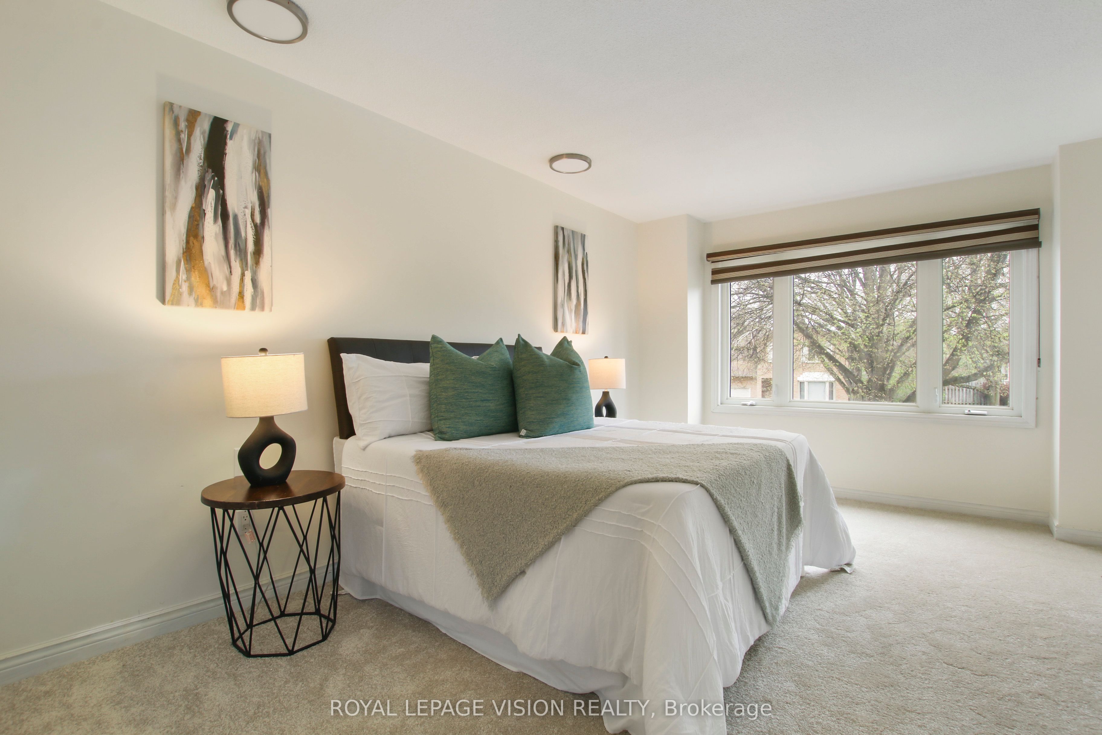 123 Chesham Avenue Property Photo 16