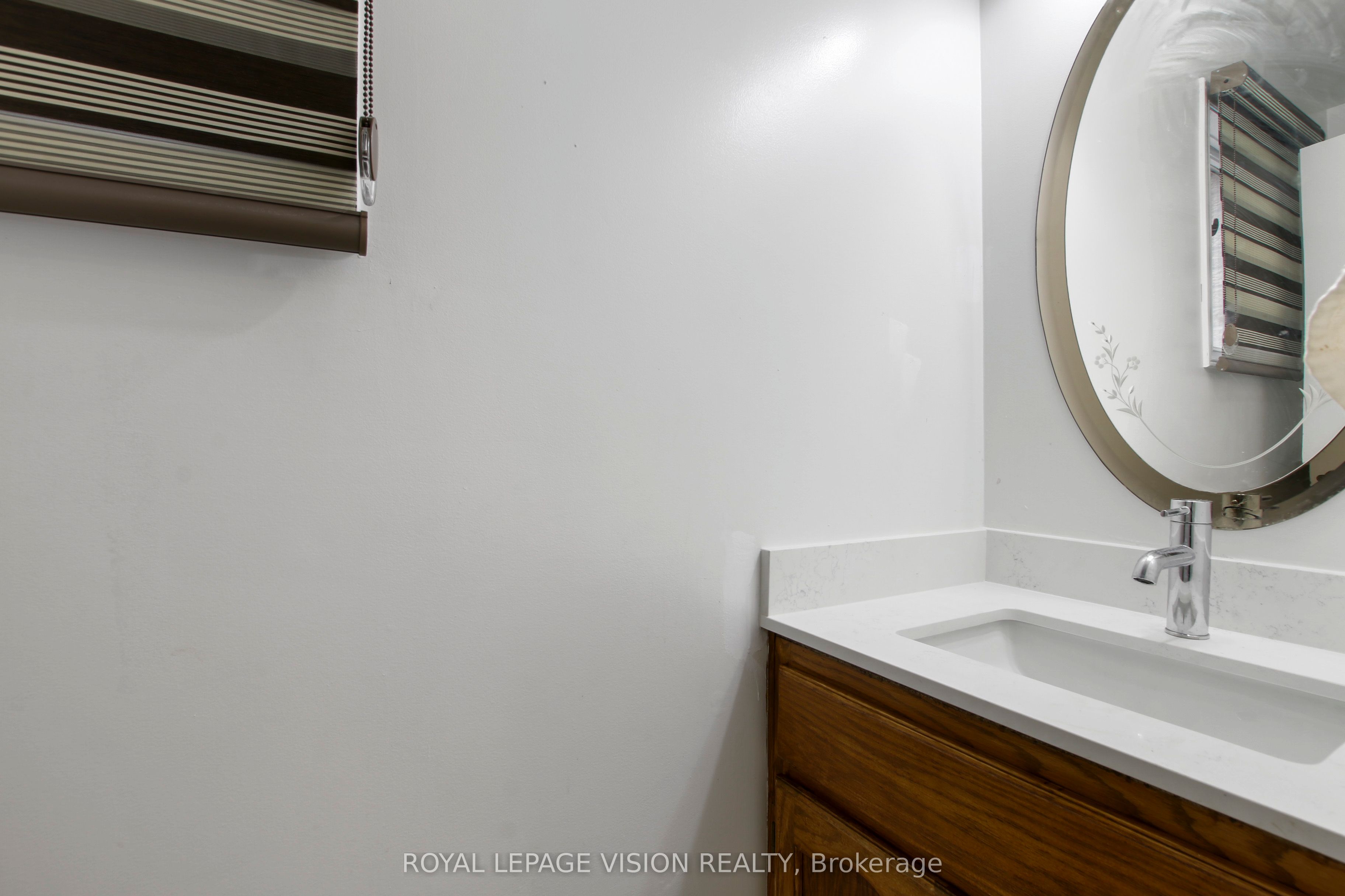 123 Chesham Avenue Property Photo 22