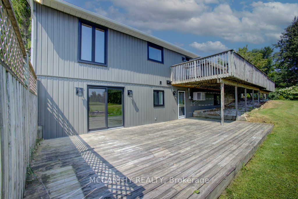 598297 2nd Line W Property Photo 8