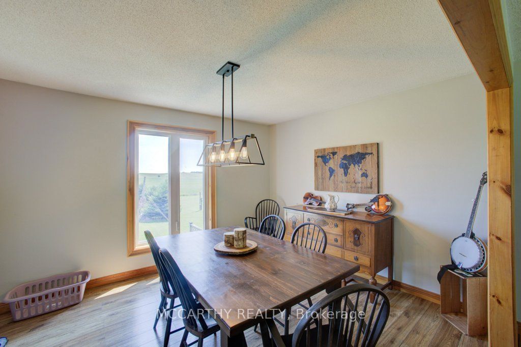 598297 2nd Line W Property Photo 13