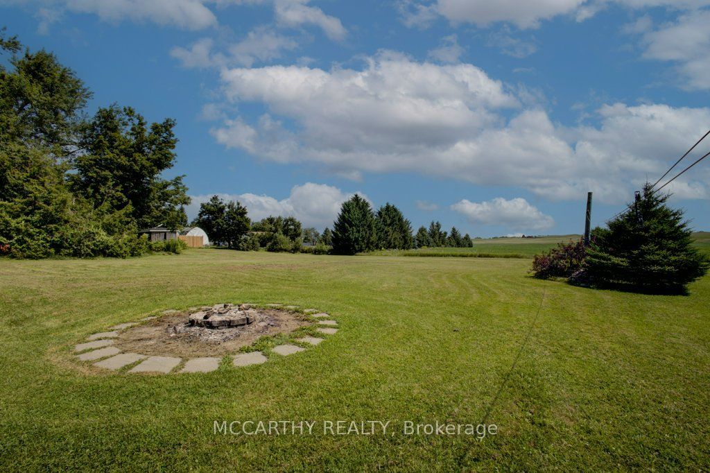 598297 2nd Line W Property Photo 35
