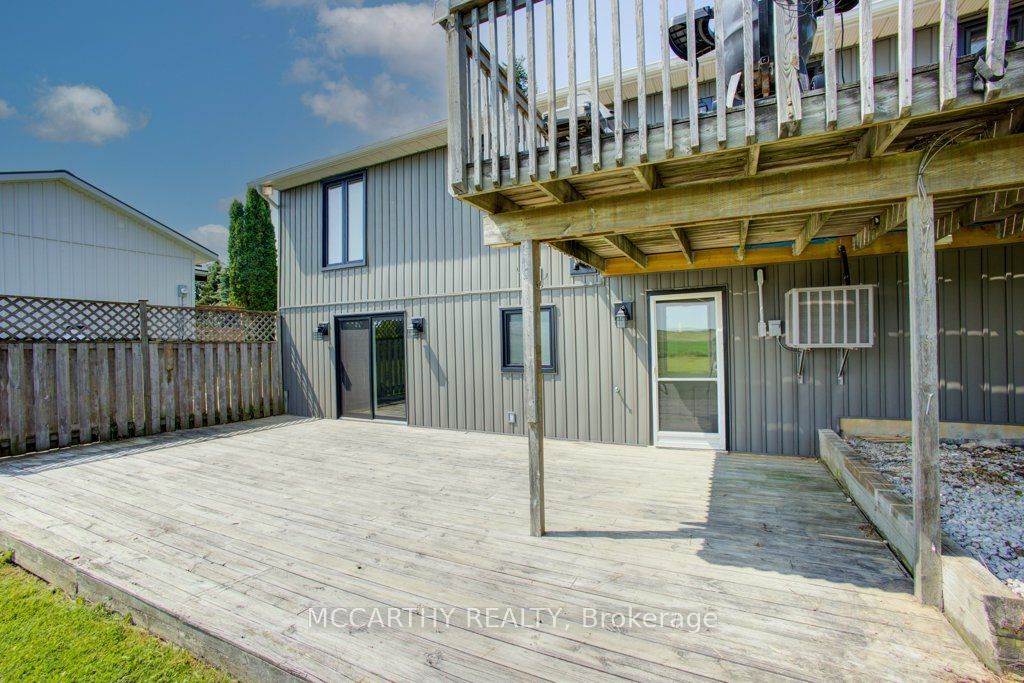 598297 2nd Line W Property Photo 37