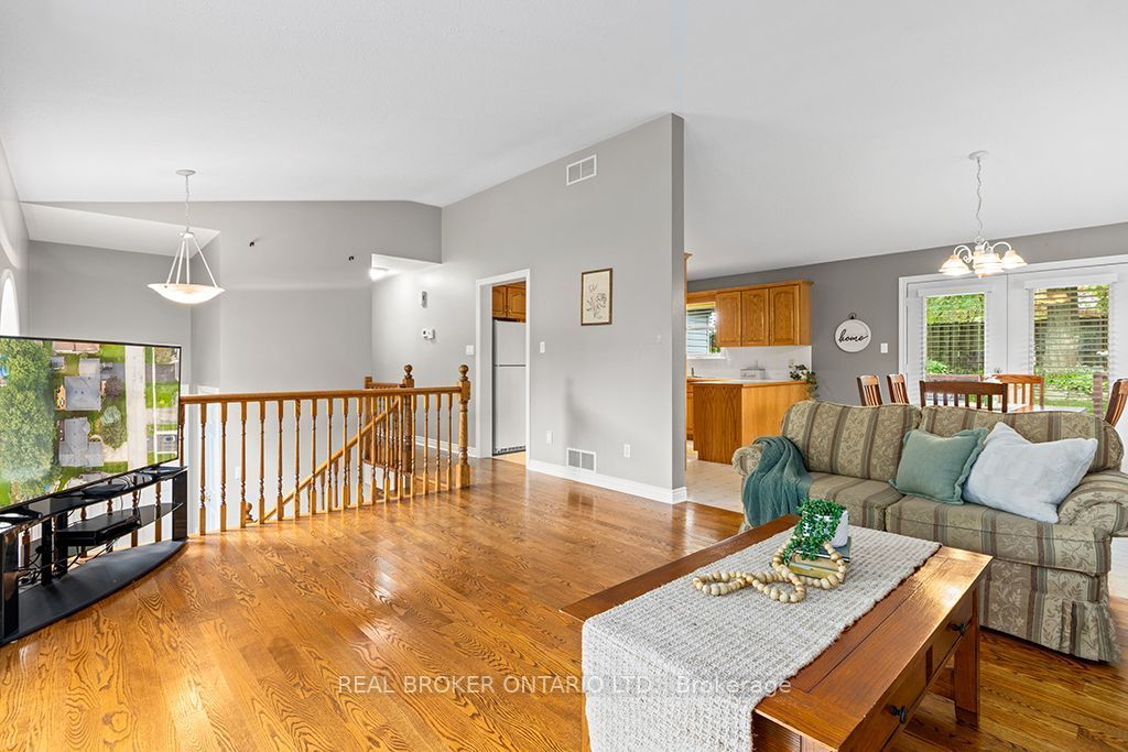 411 Olde Village Lane Property Photo 18