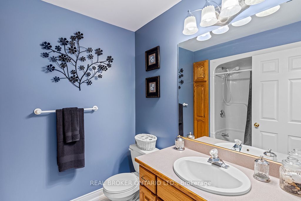 411 Olde Village Lane Property Photo 23