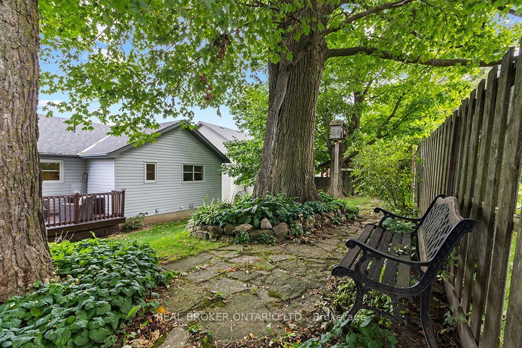411 Olde Village Lane Property Photo 42