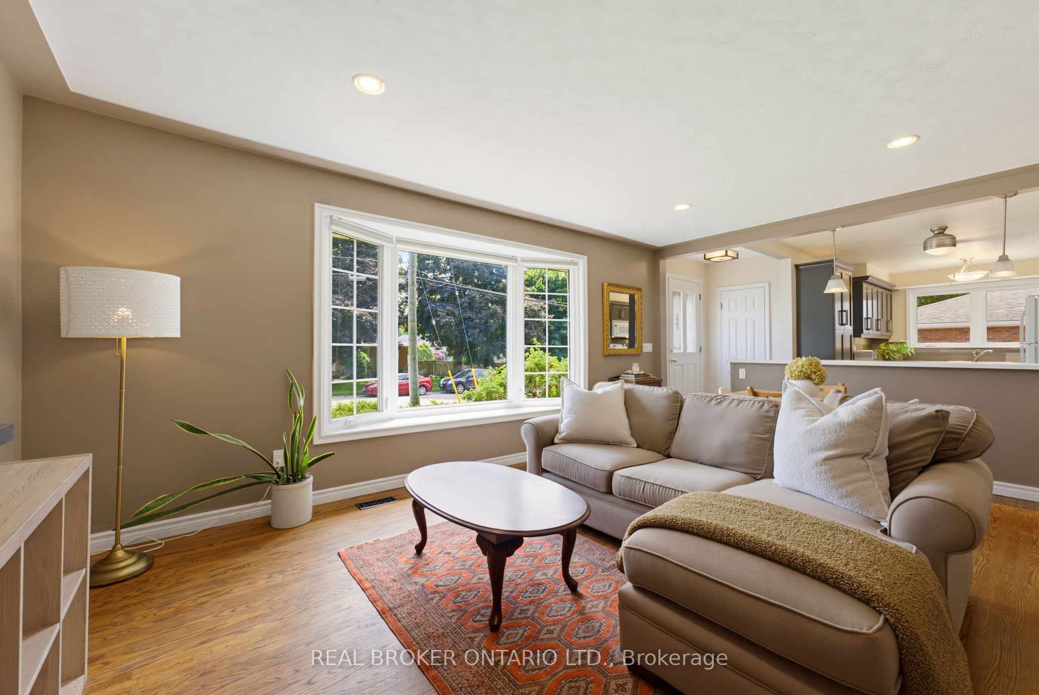 87 Ball Street Property Photo 2