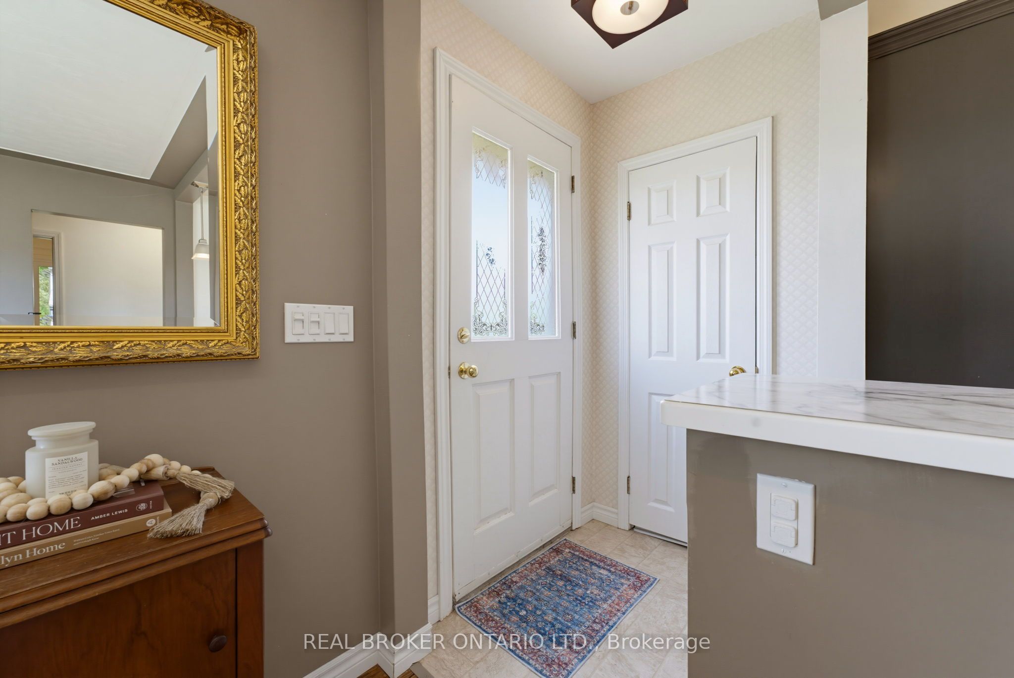 87 Ball Street Property Photo 6