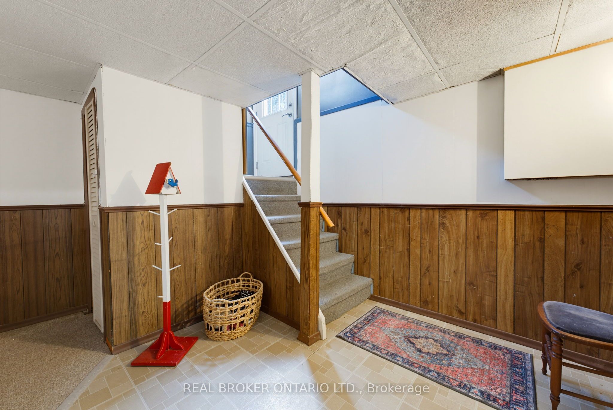 87 Ball Street Property Photo 17