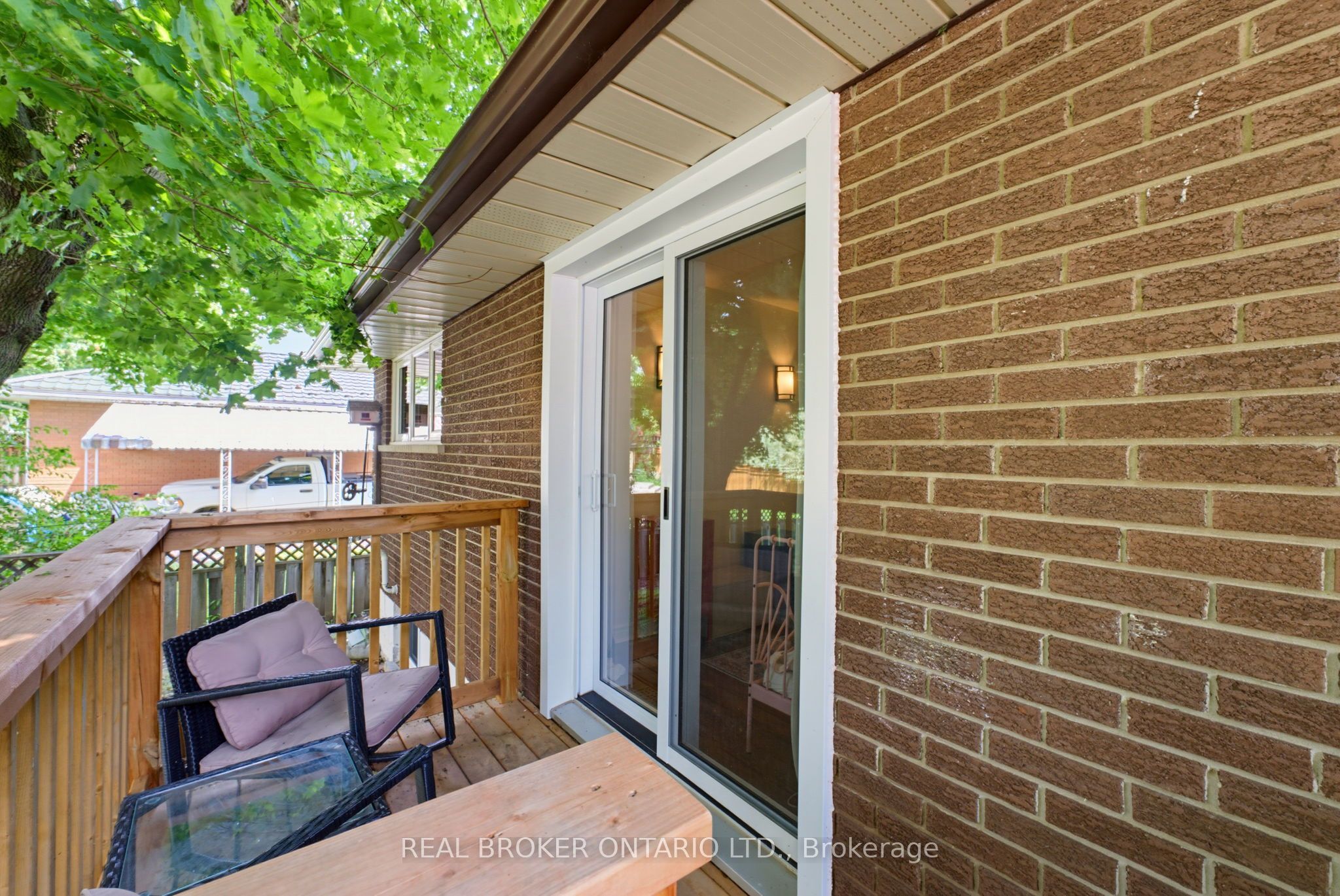 87 Ball Street Property Photo 22