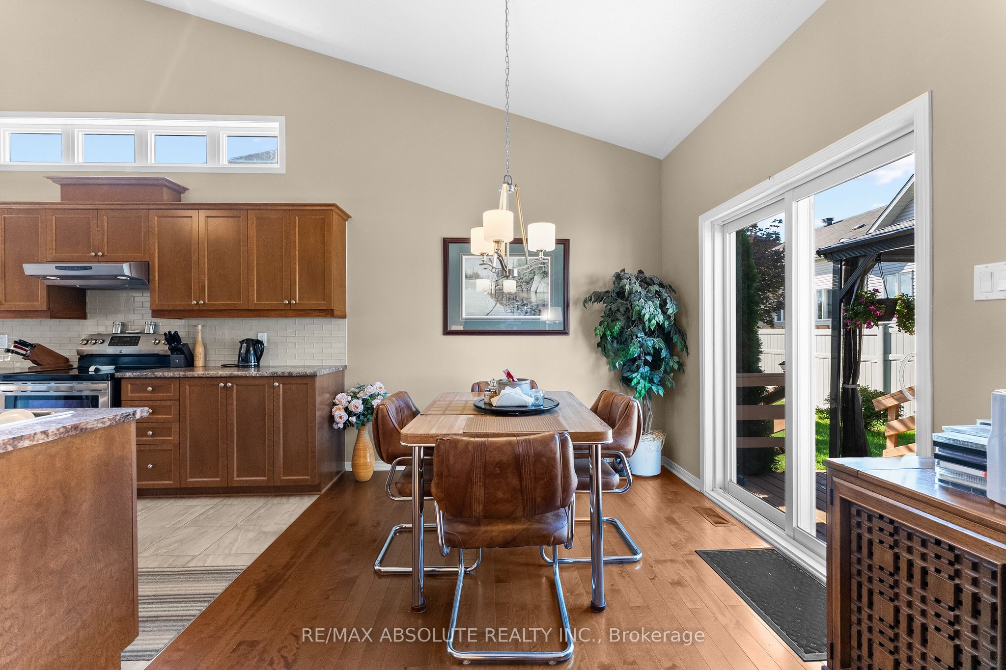 190 Ida Street Property Photo 15