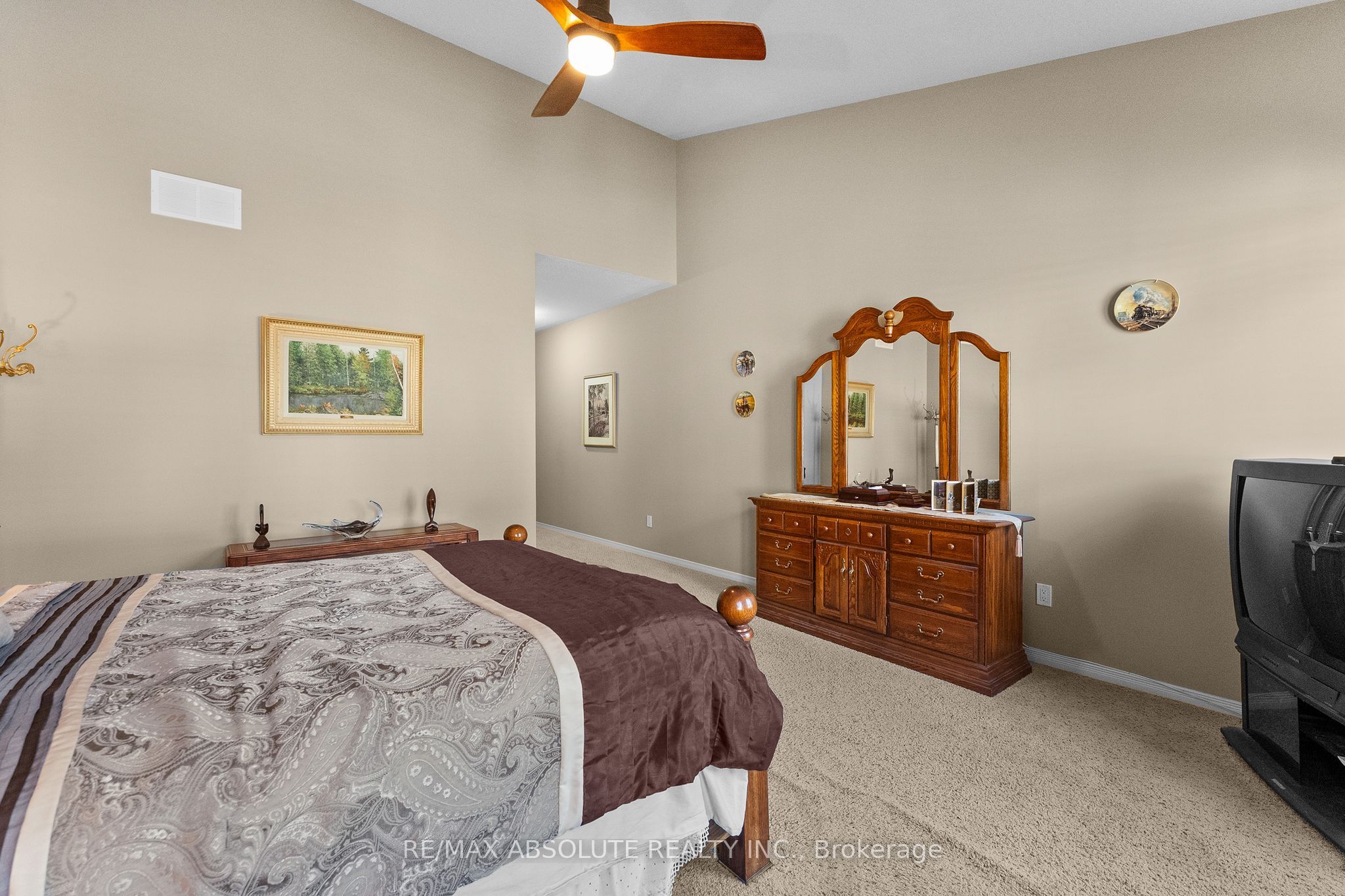 190 Ida Street Property Photo 26