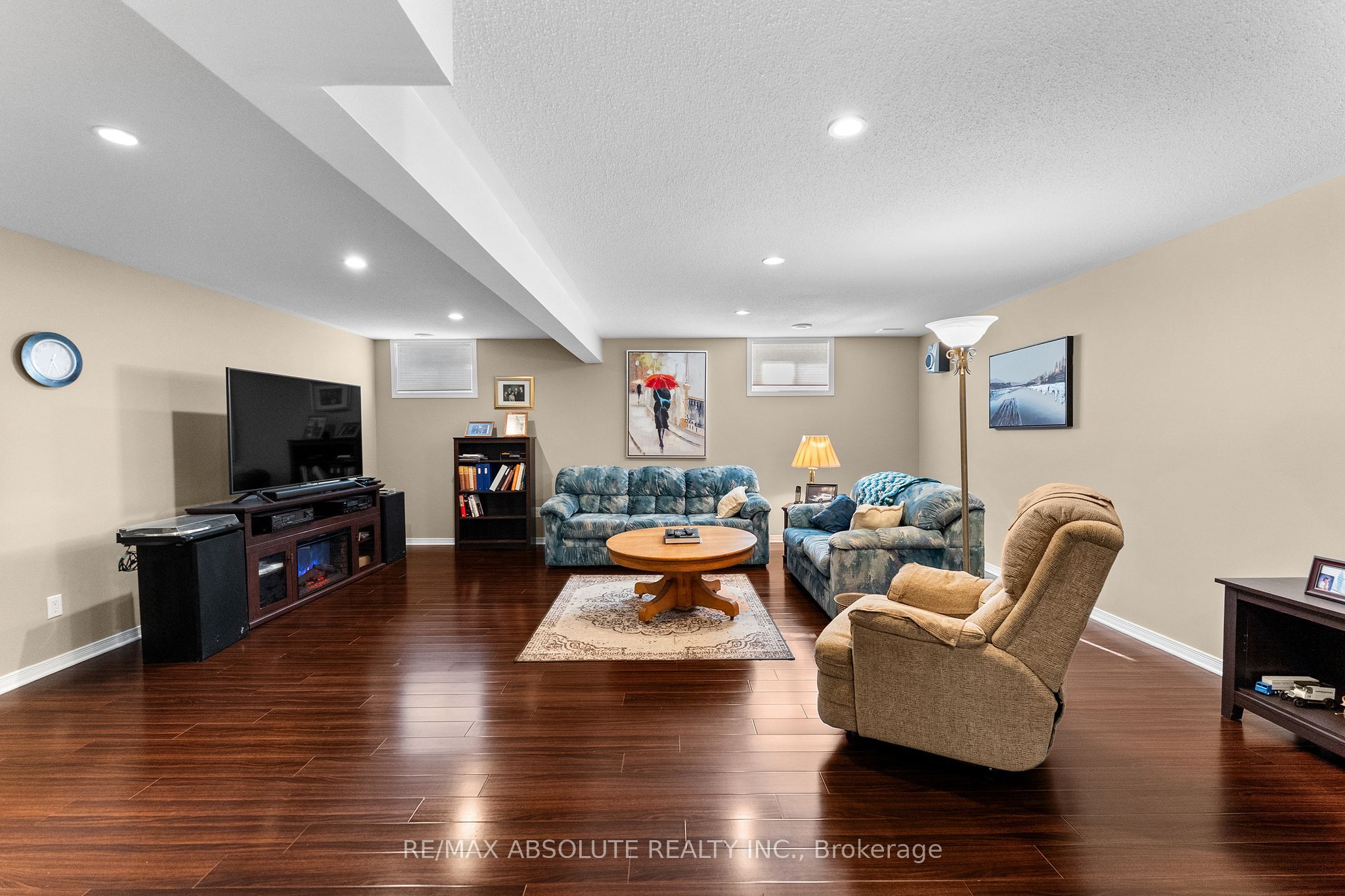 190 Ida Street Property Photo 36