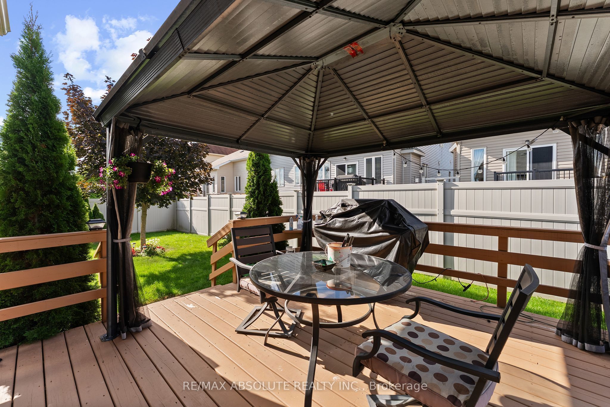 190 Ida Street Property Photo 41