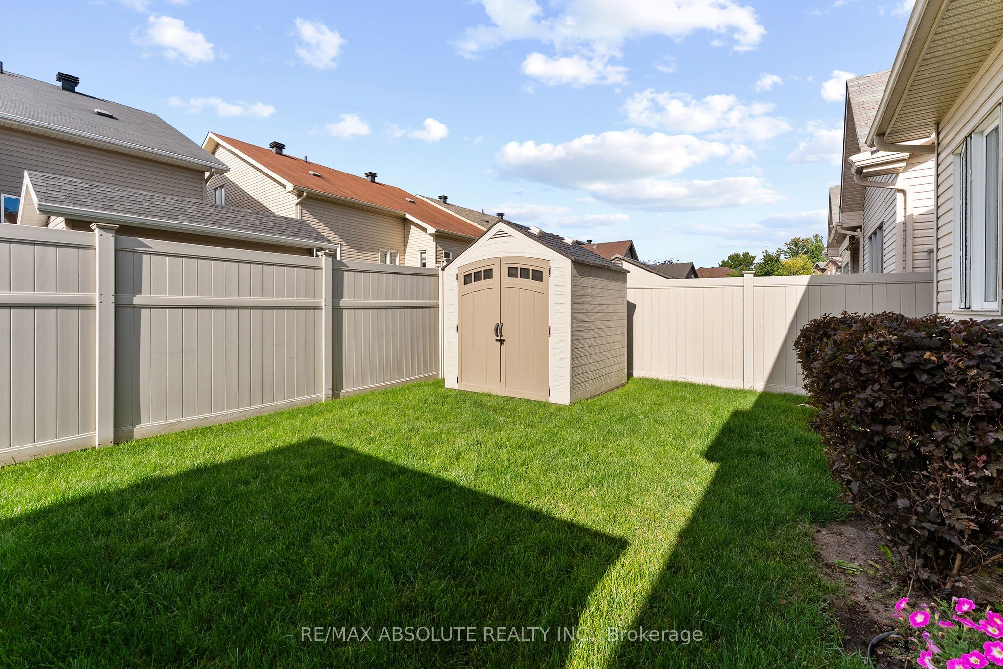 190 Ida Street Property Photo 43