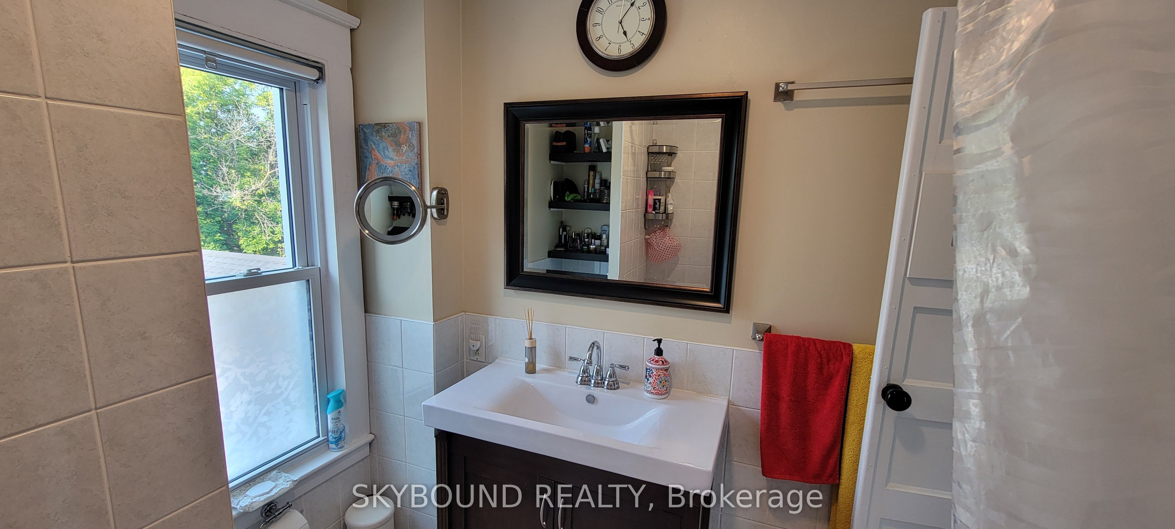 4617 Ferguson Street Property Photo 12