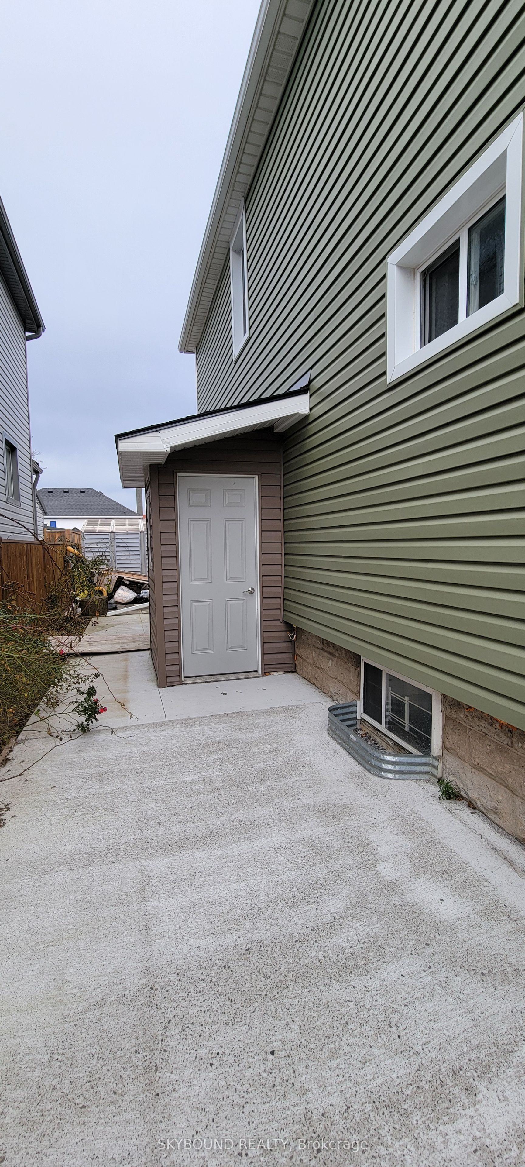 4617 Ferguson Street Property Photo 22
