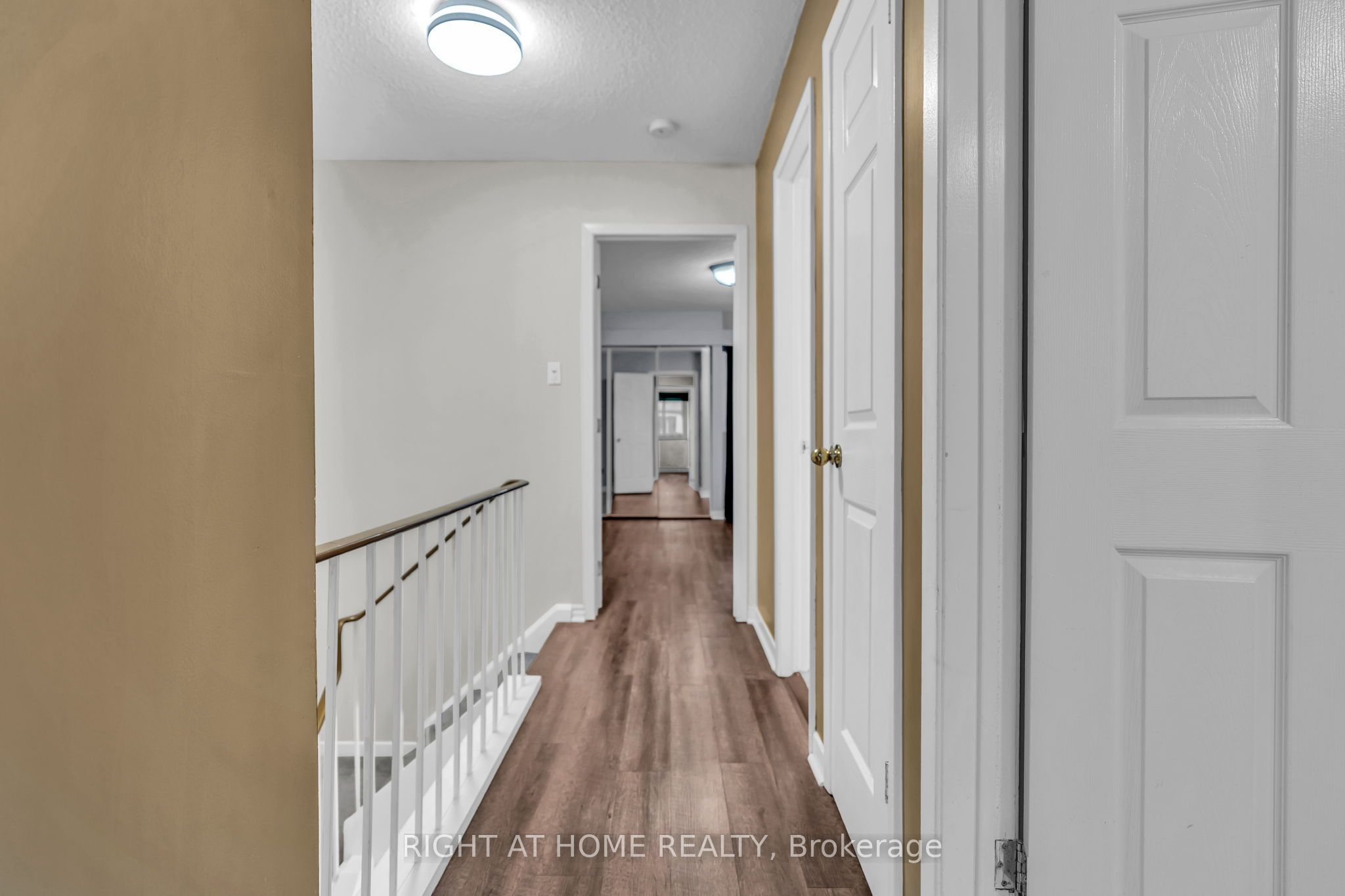 500 Osgoode Drive 136 Property Photo 5