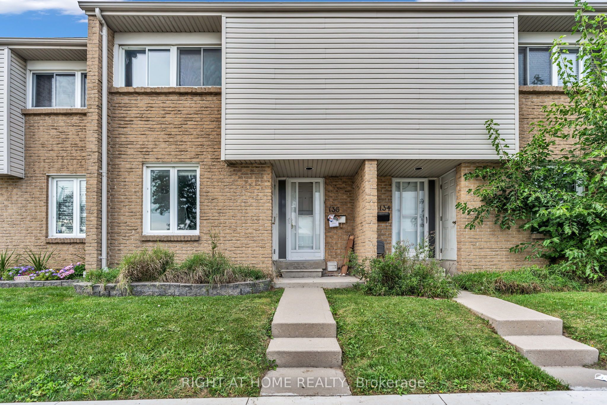 500 Osgoode Drive 136 Property Photo 24