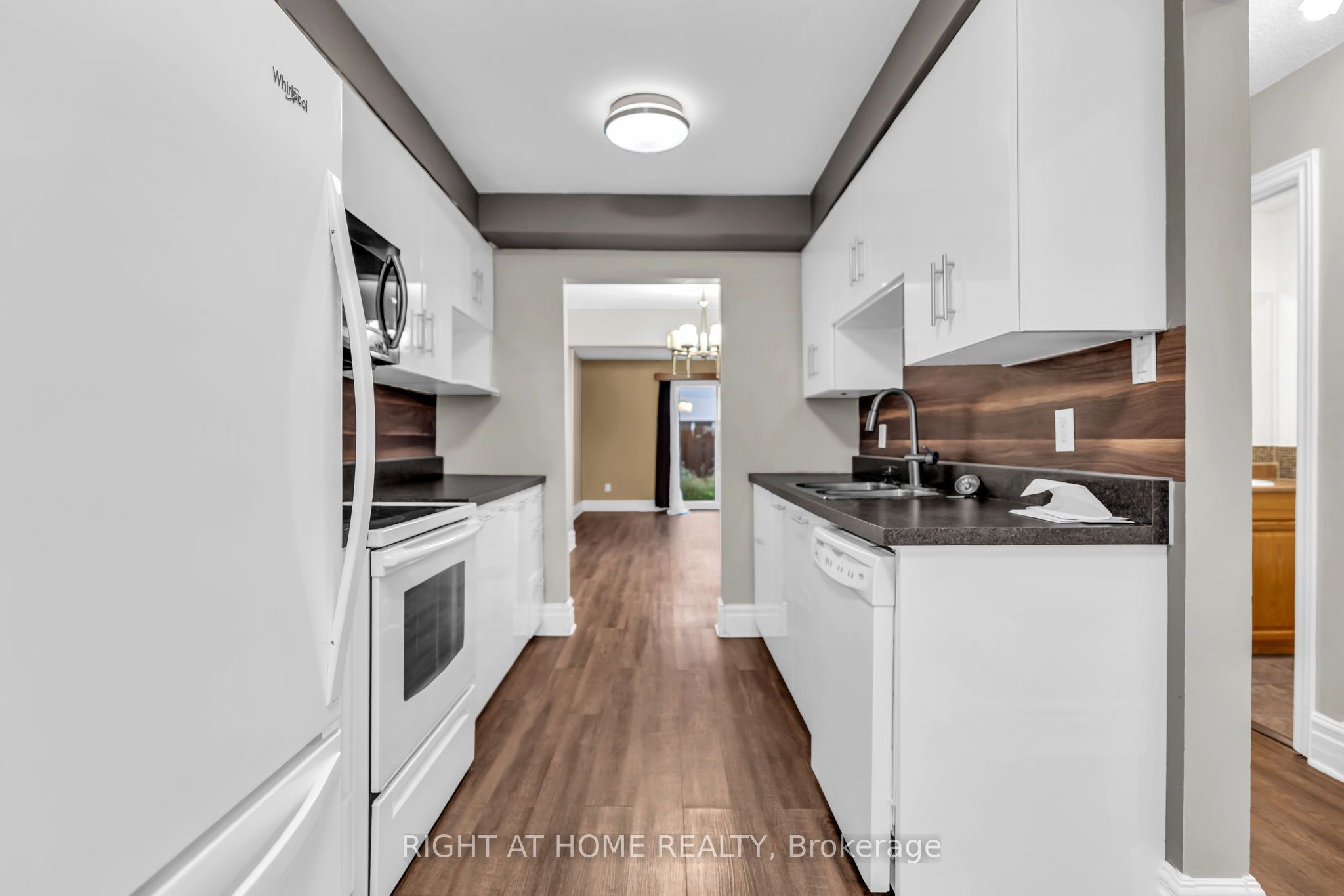 500 Osgoode Drive 136 Property Photo 30