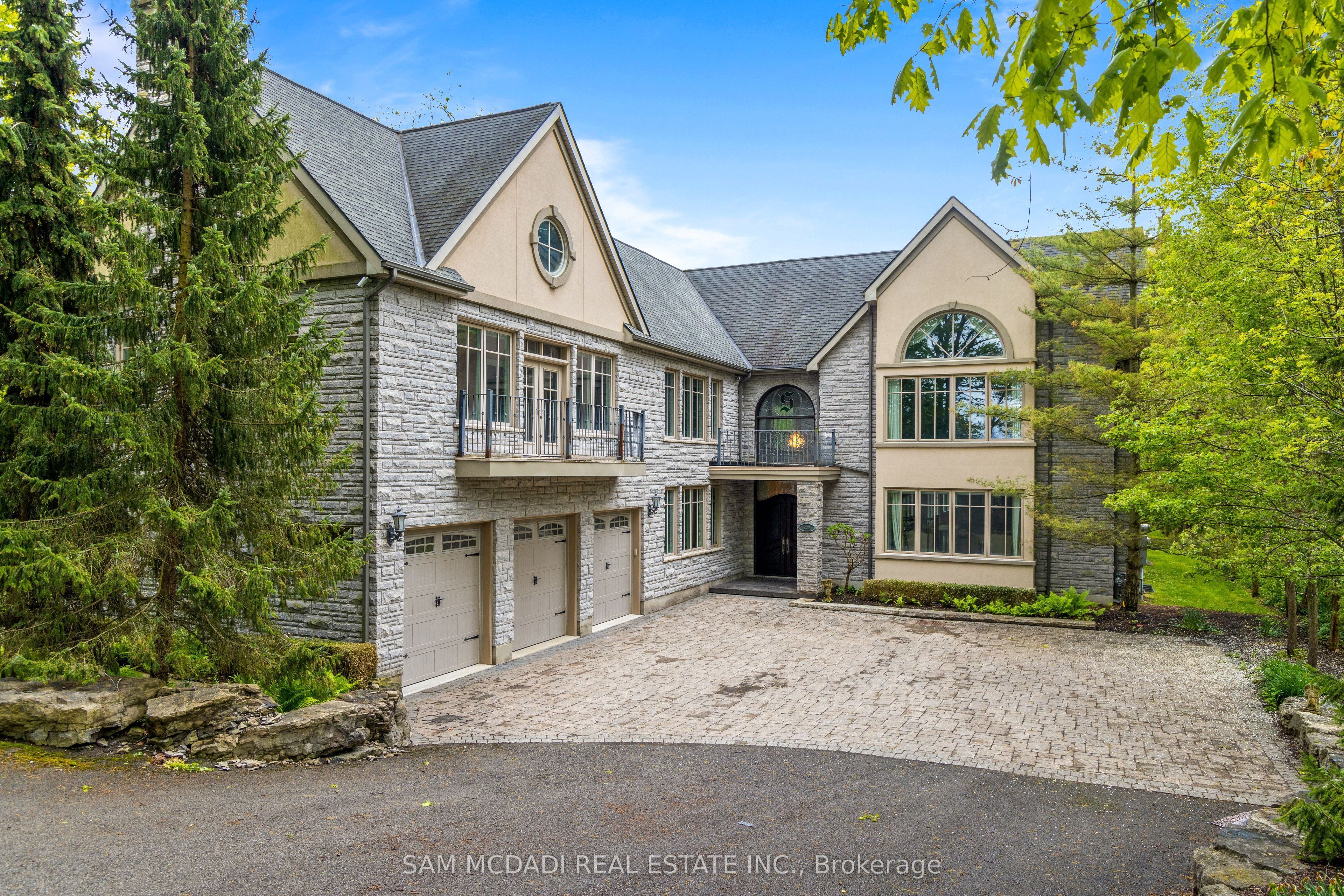 839 E Lakeshore Road Property Photo 1