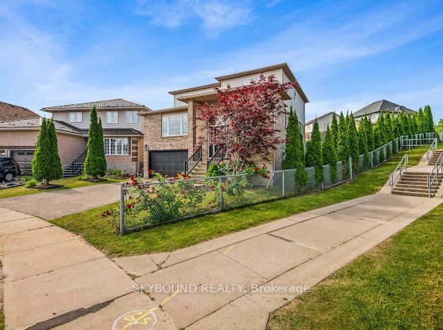 29 Blue Lace Crescent Property Photo 2